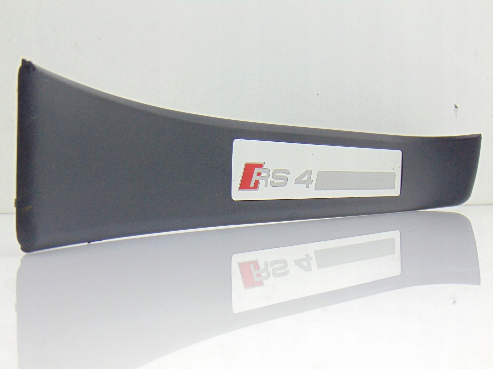 moulding left rear part rear AUDI RS4 B7 AVANT 8E0853376F