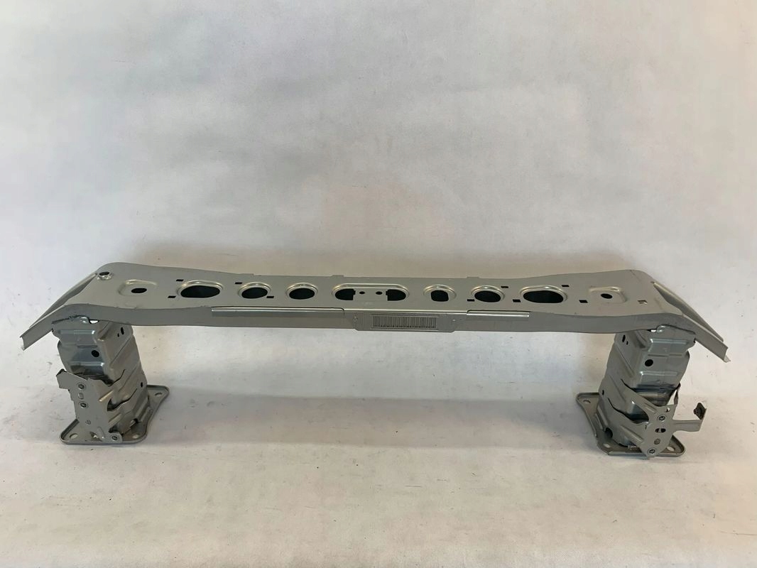 Ford Focus mk3 III 11r sider front front bumper 2011
