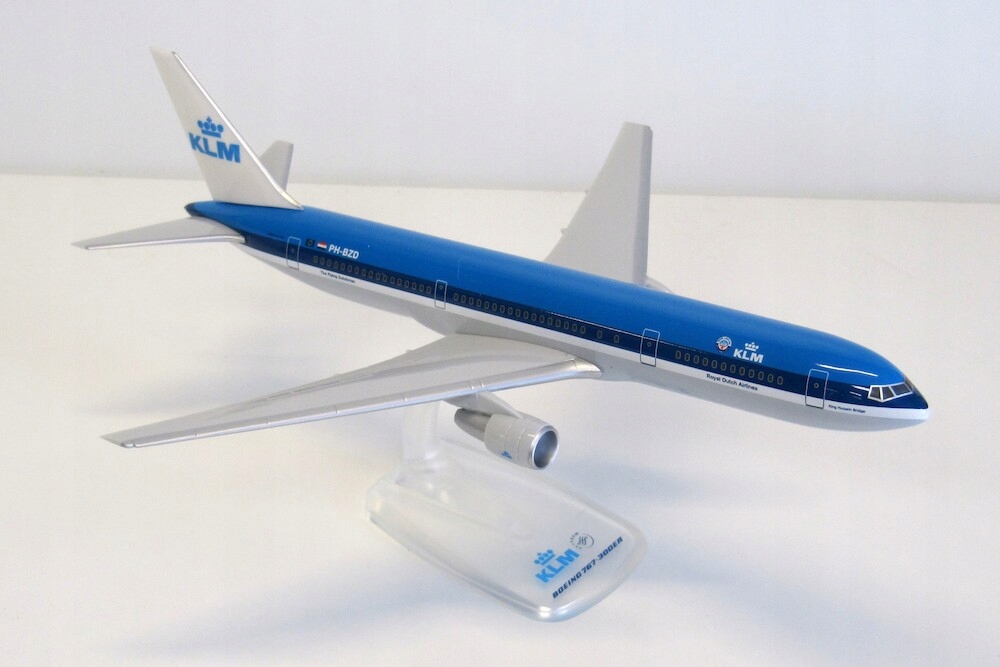 Model letadla Boeing 767-300 Klm 1:200