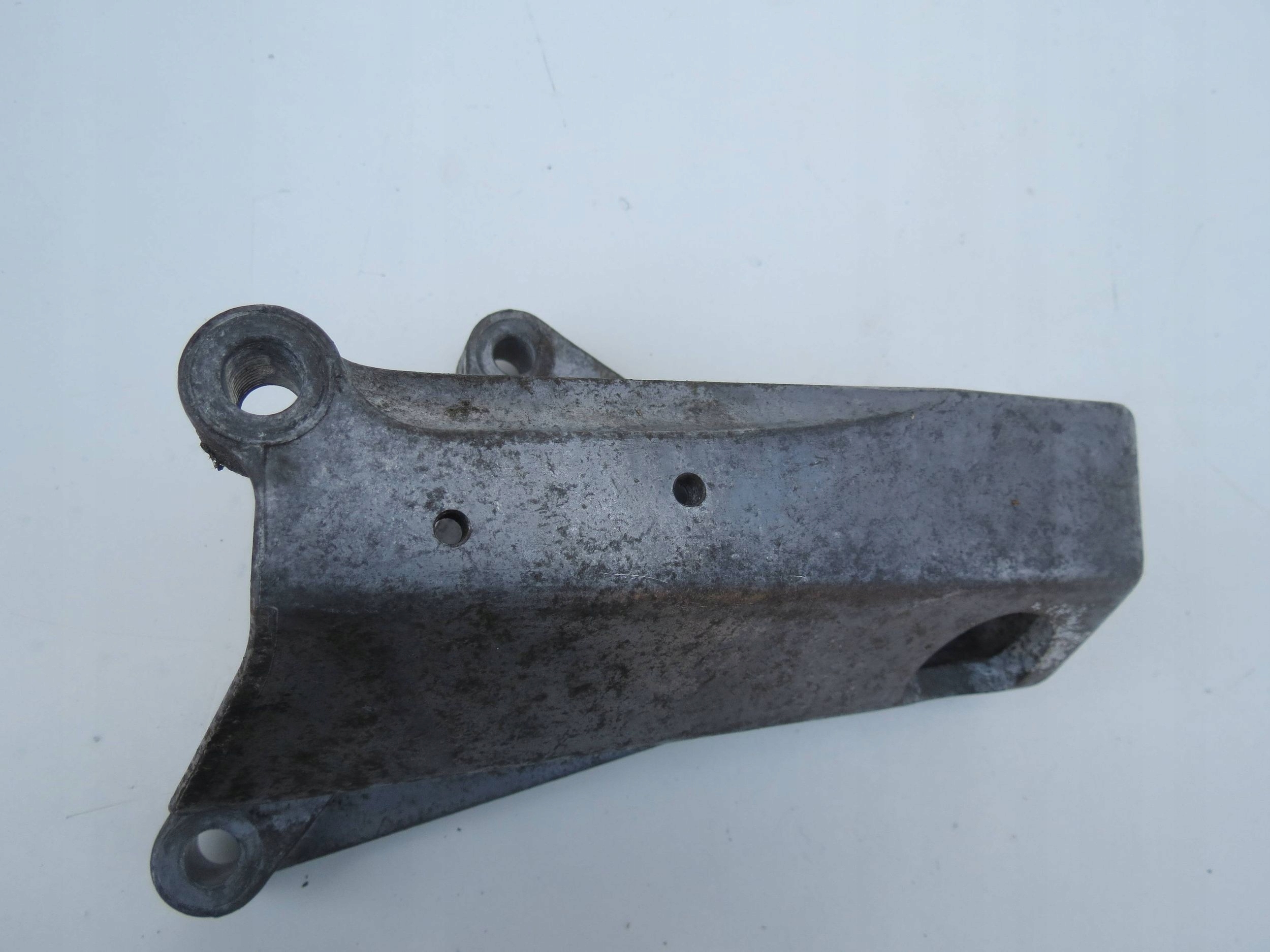 holder engine mount VOLVO XC90 V8 4.4 8683730