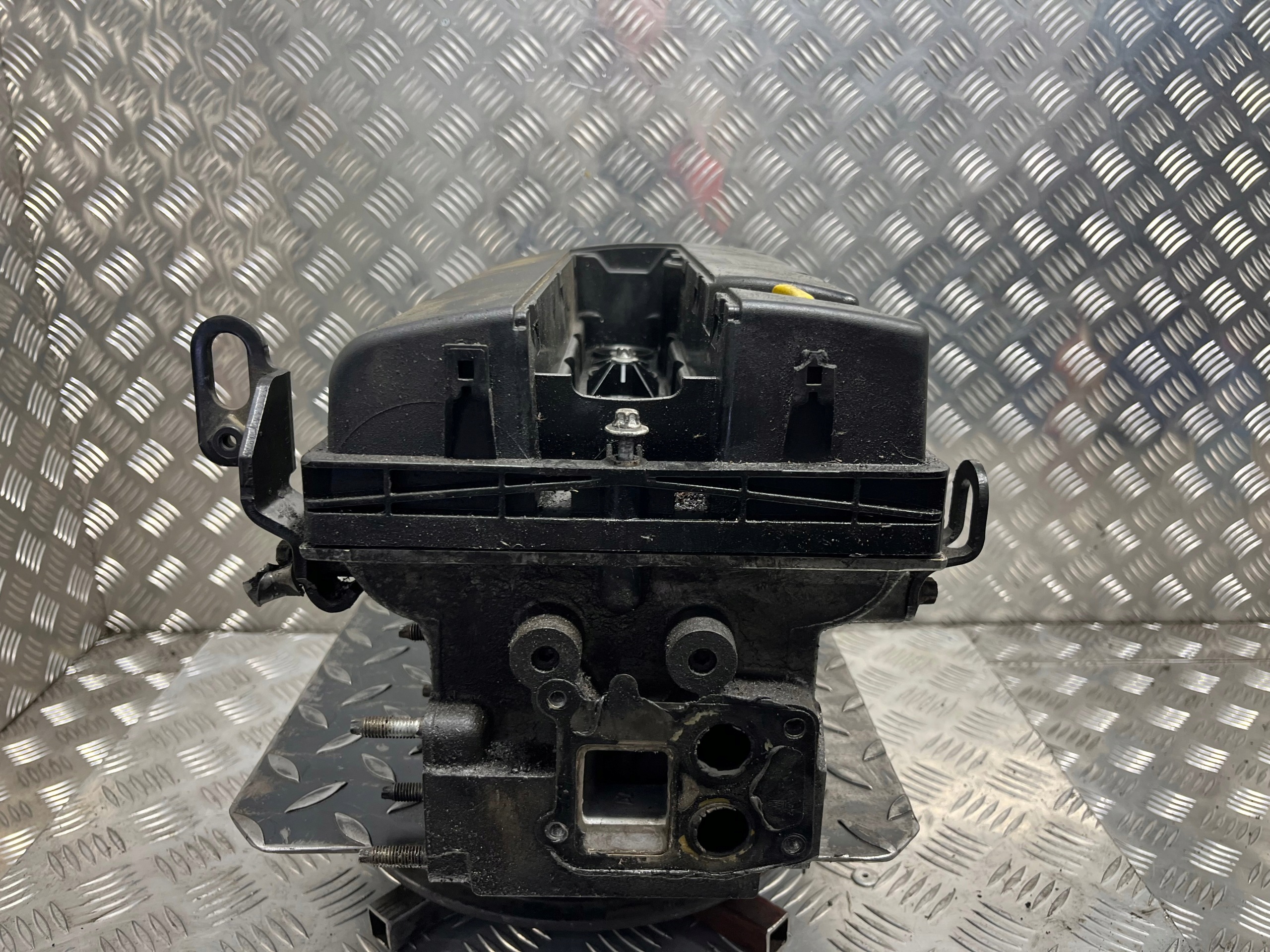 tête du moteur complète OPEL ASTRA H 24461591