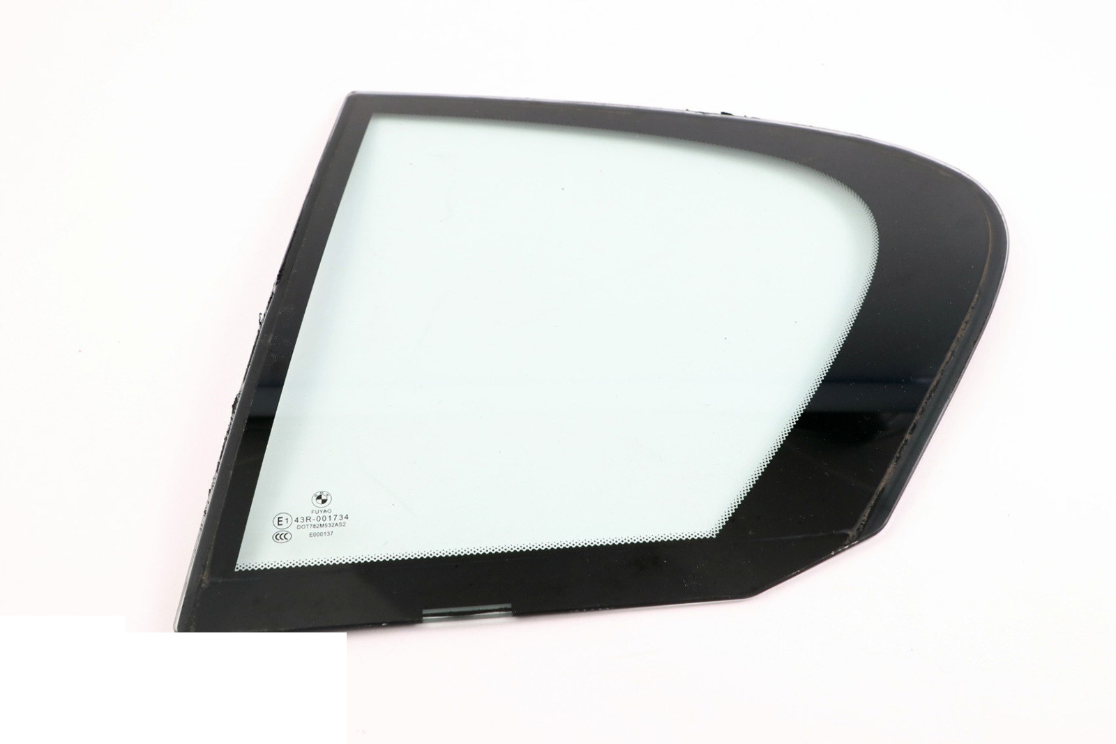 7269561 - BMW F20 стекло двери левый задний задний треугольник AS2