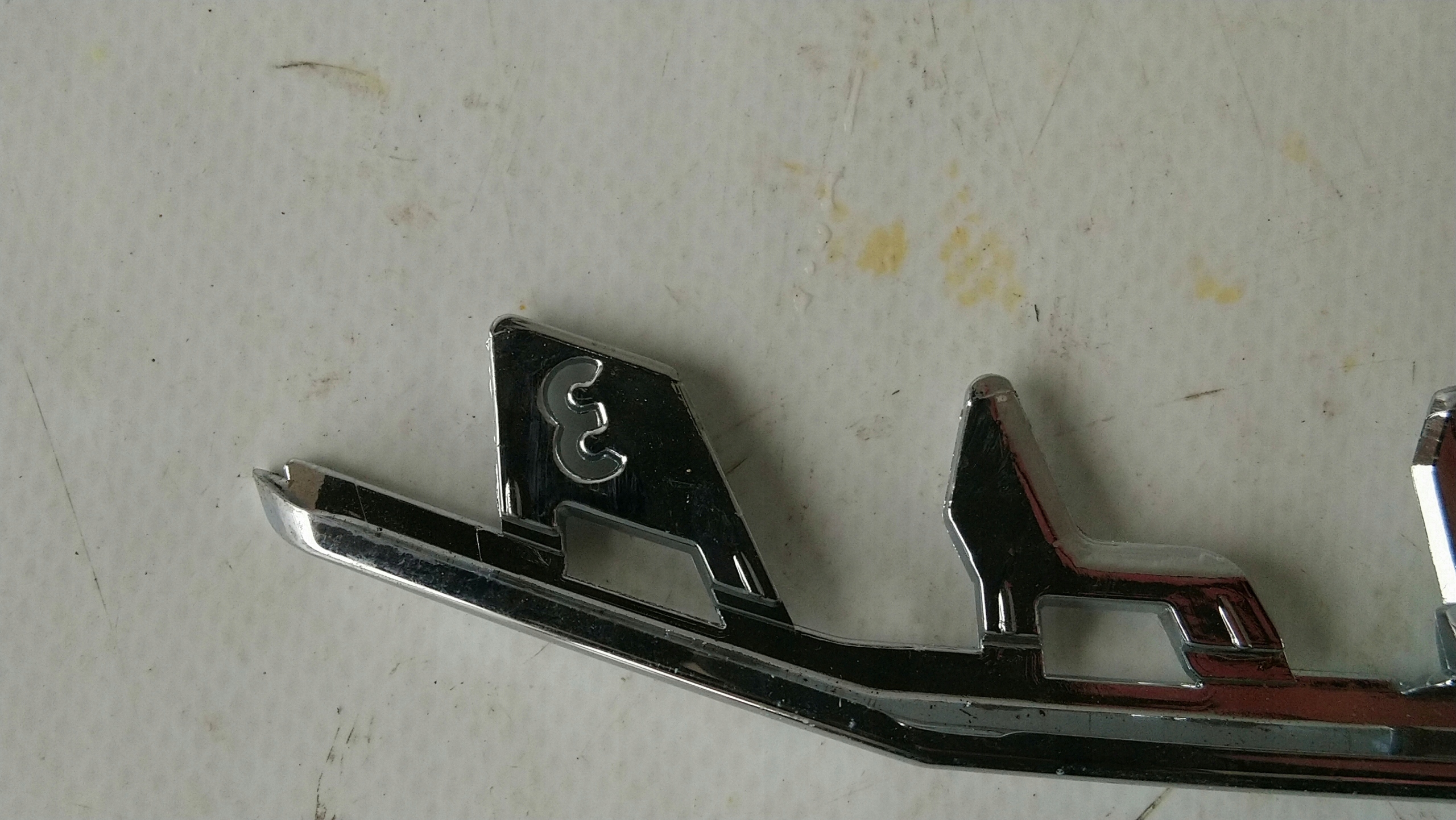 modanatura CHROM GRILLA VW TIGUAN e LIFT 5N0853767K