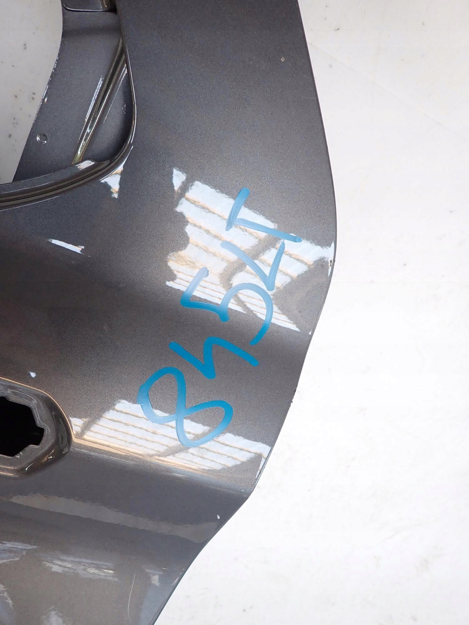 FORD EXPLORER VI 6 19-> door rear part rear. left