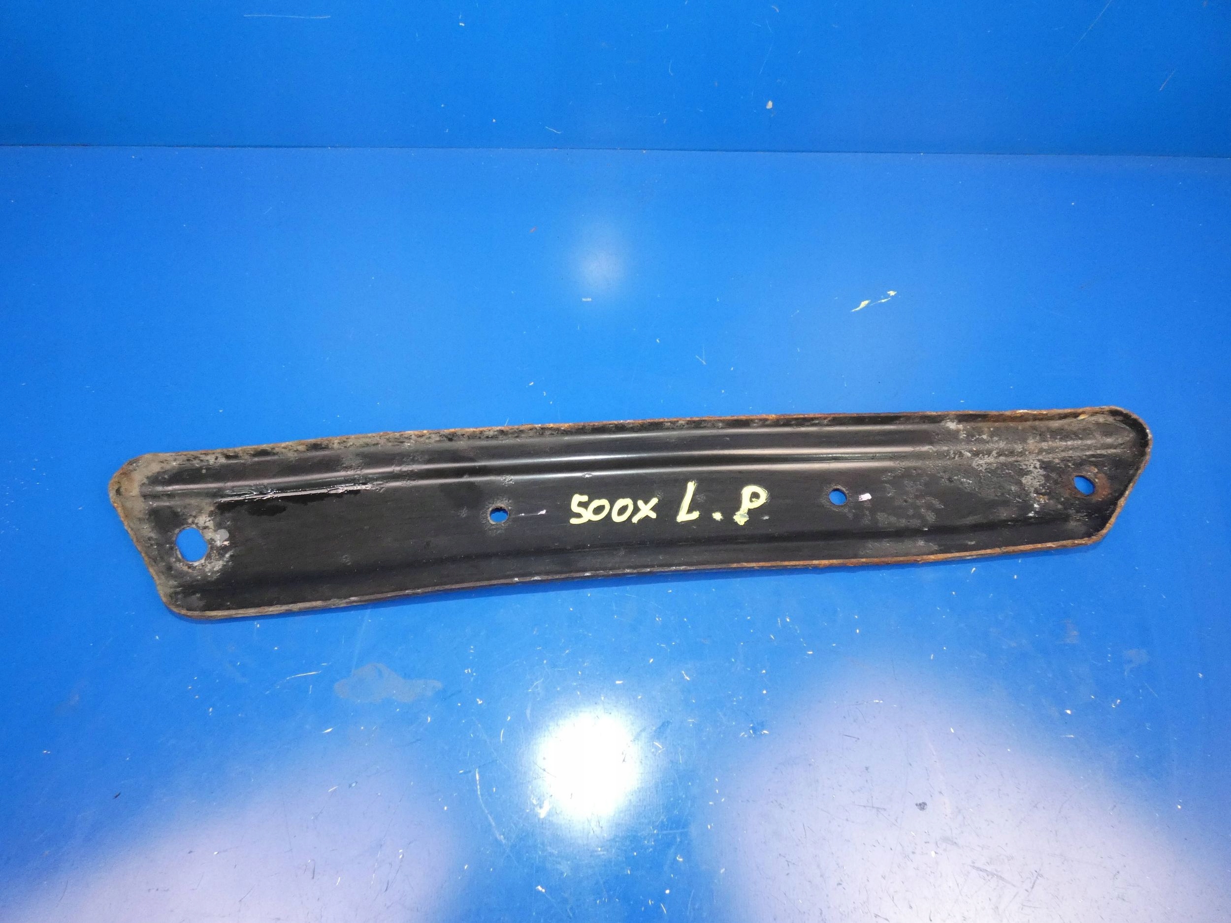 FIAT 500X 500 X console wall support of the front left