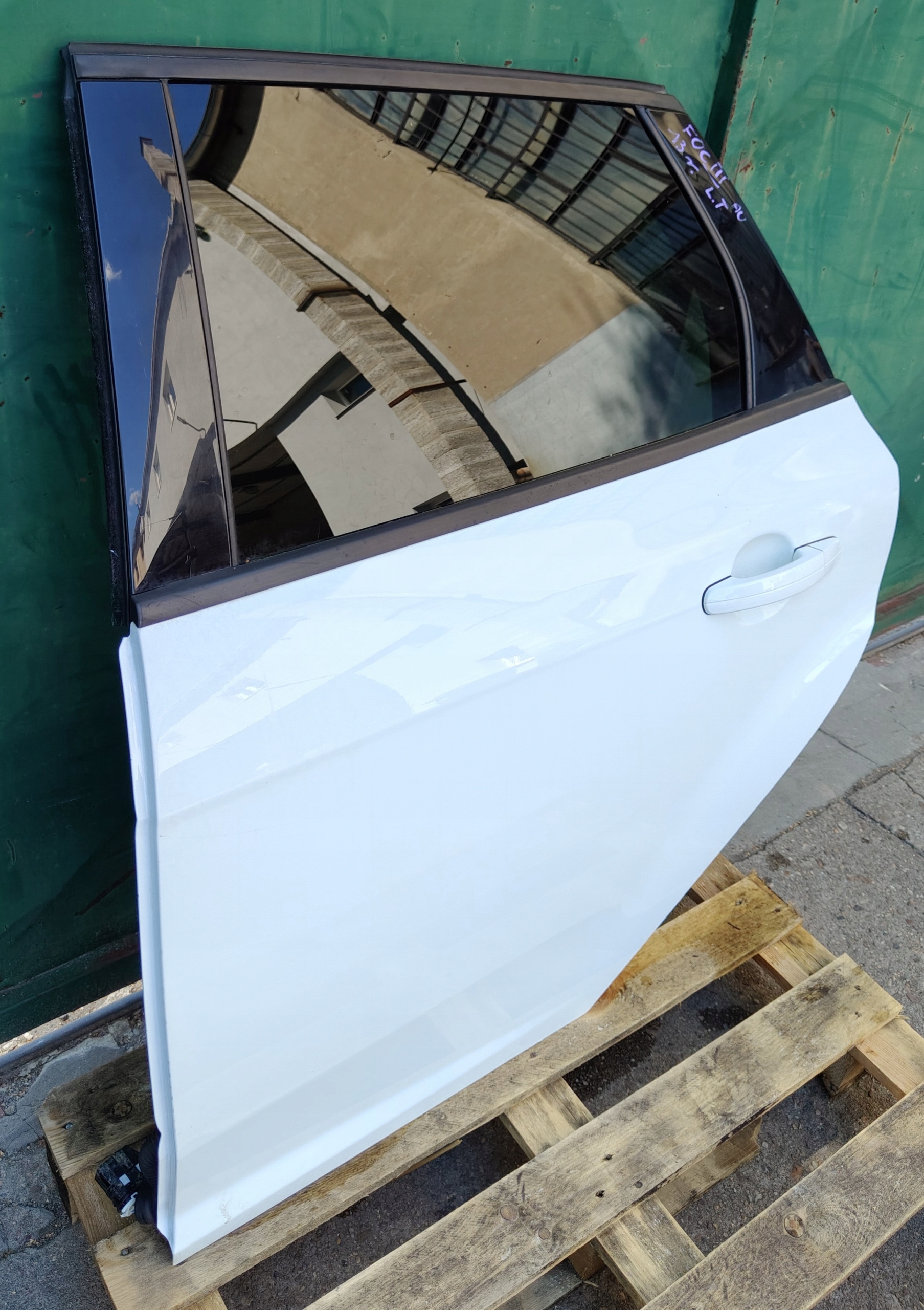 FORD FOCUS MK3 13R door left rear part AU