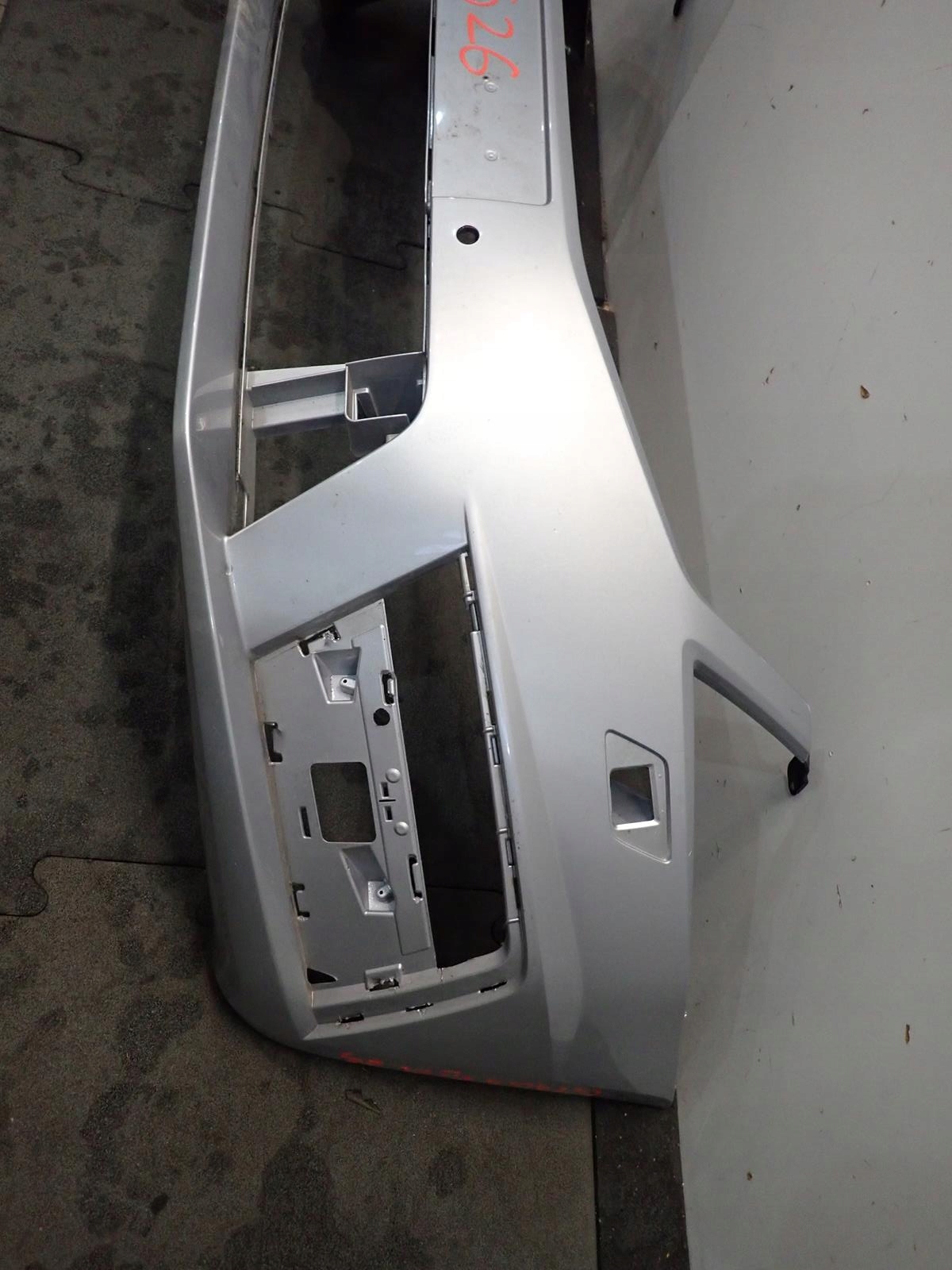 nárazník předek SKODA OCTAVIA III LIFT 16- RS 5E