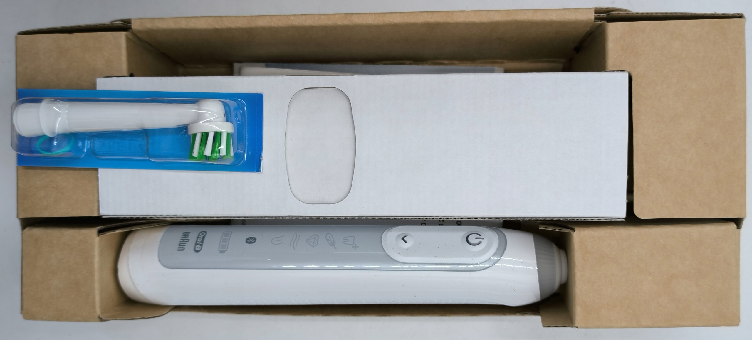 ORAL-B PRO 3 3500 Elektryczna Szczoteczka 2 Końcówki Czarna — miniatura 14