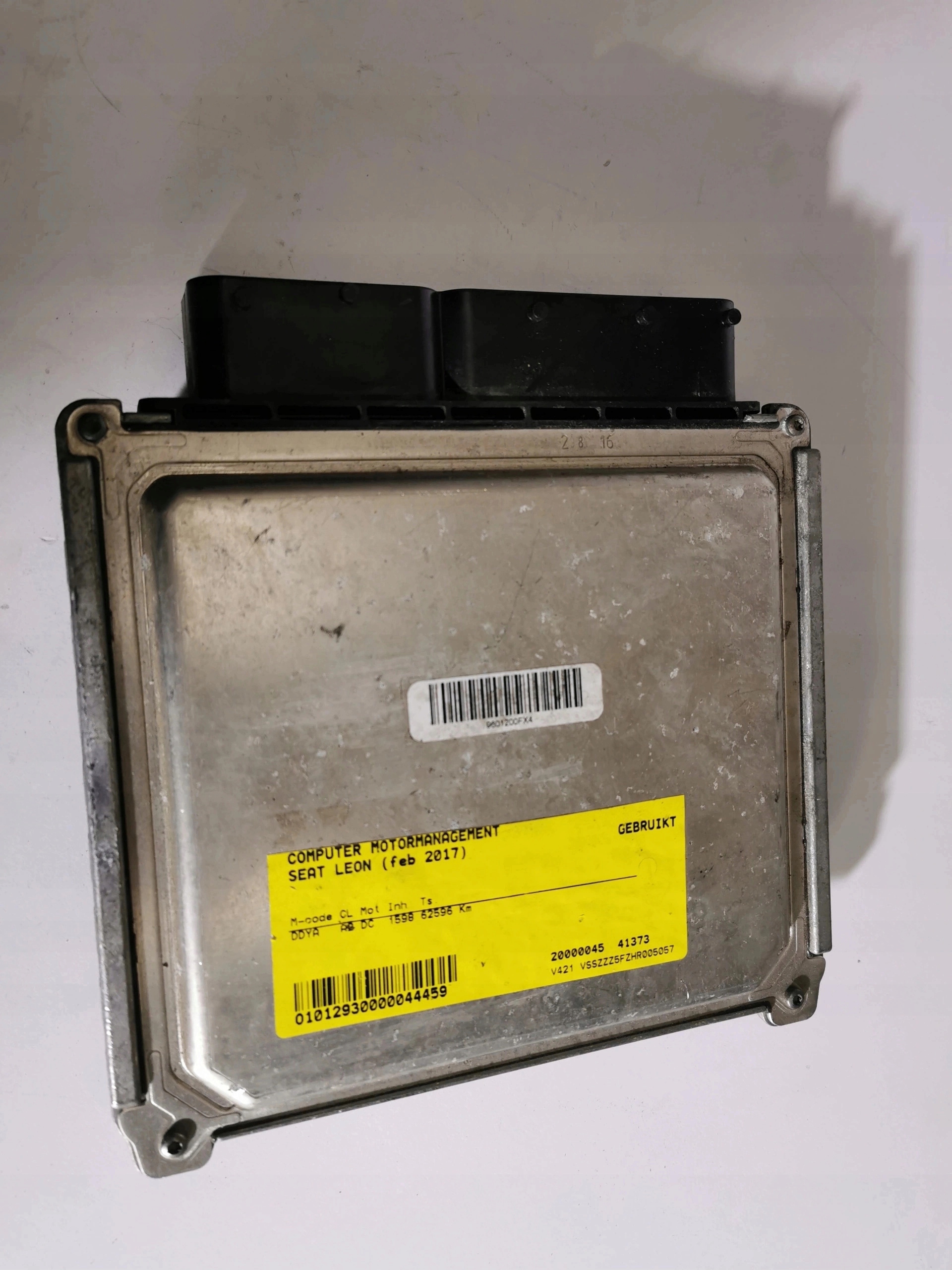 SEAT LEON 1.6TDI 28499989 04L907445E computer ECU