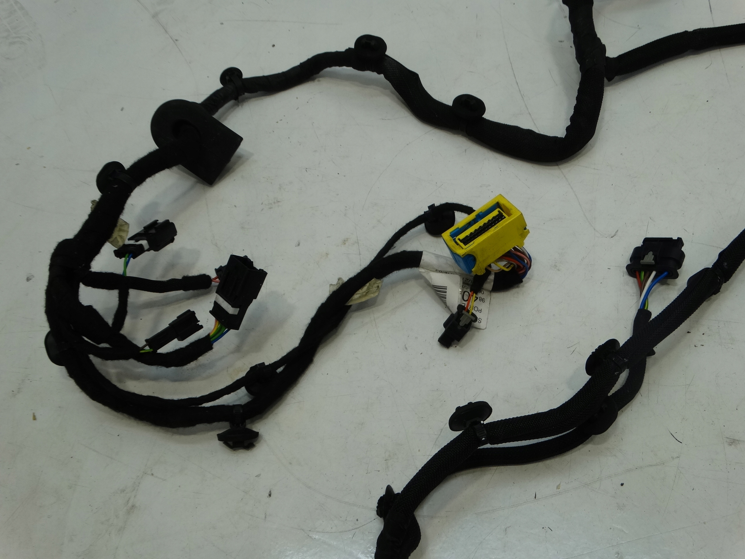 bundle wiring door left front CITROEN C4 III 2020R. EUROPA