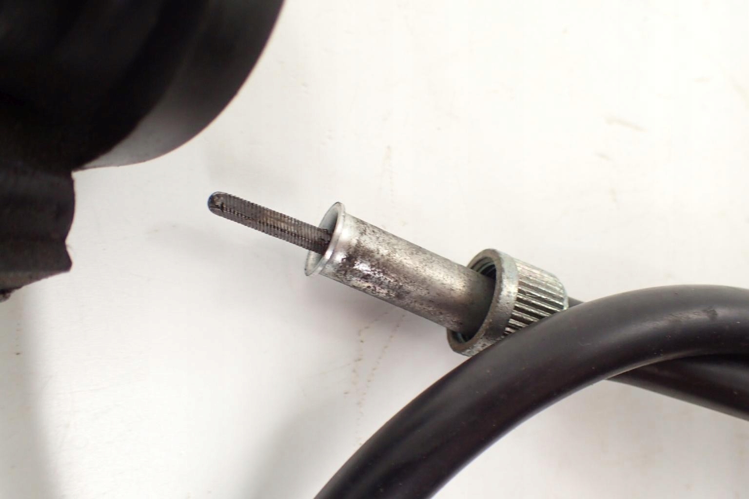 Suzuki GS 500 F 00-04 Ślimak linka prędkościomierz Waga produktu z opakowaniem jednostkowym 1 kg