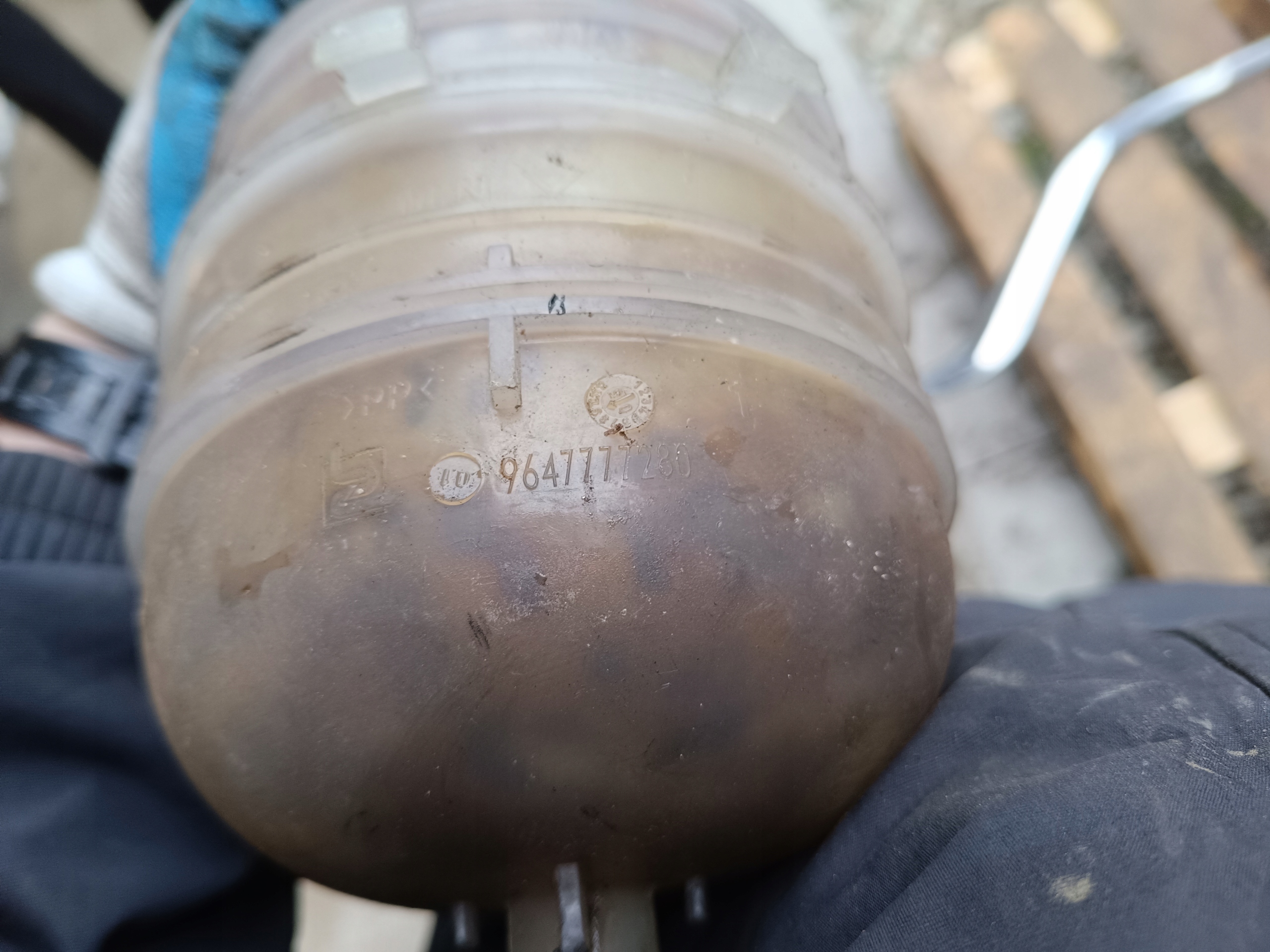 RÉSERVOIR EAU PEUGEOT 206 9647777280