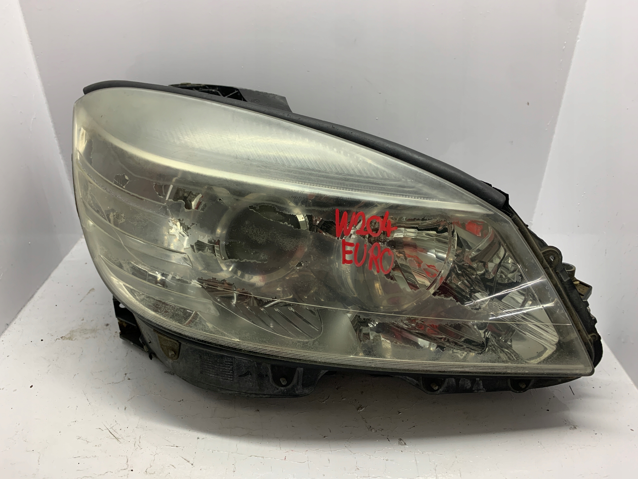 light front right right front A2048208461 MERCEDES W204 C-KLASA (07-14)
