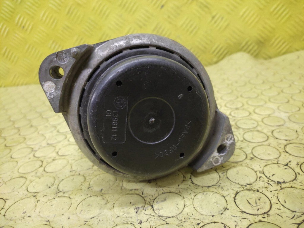 BMW E90 2.0 Motorlager 13981112
