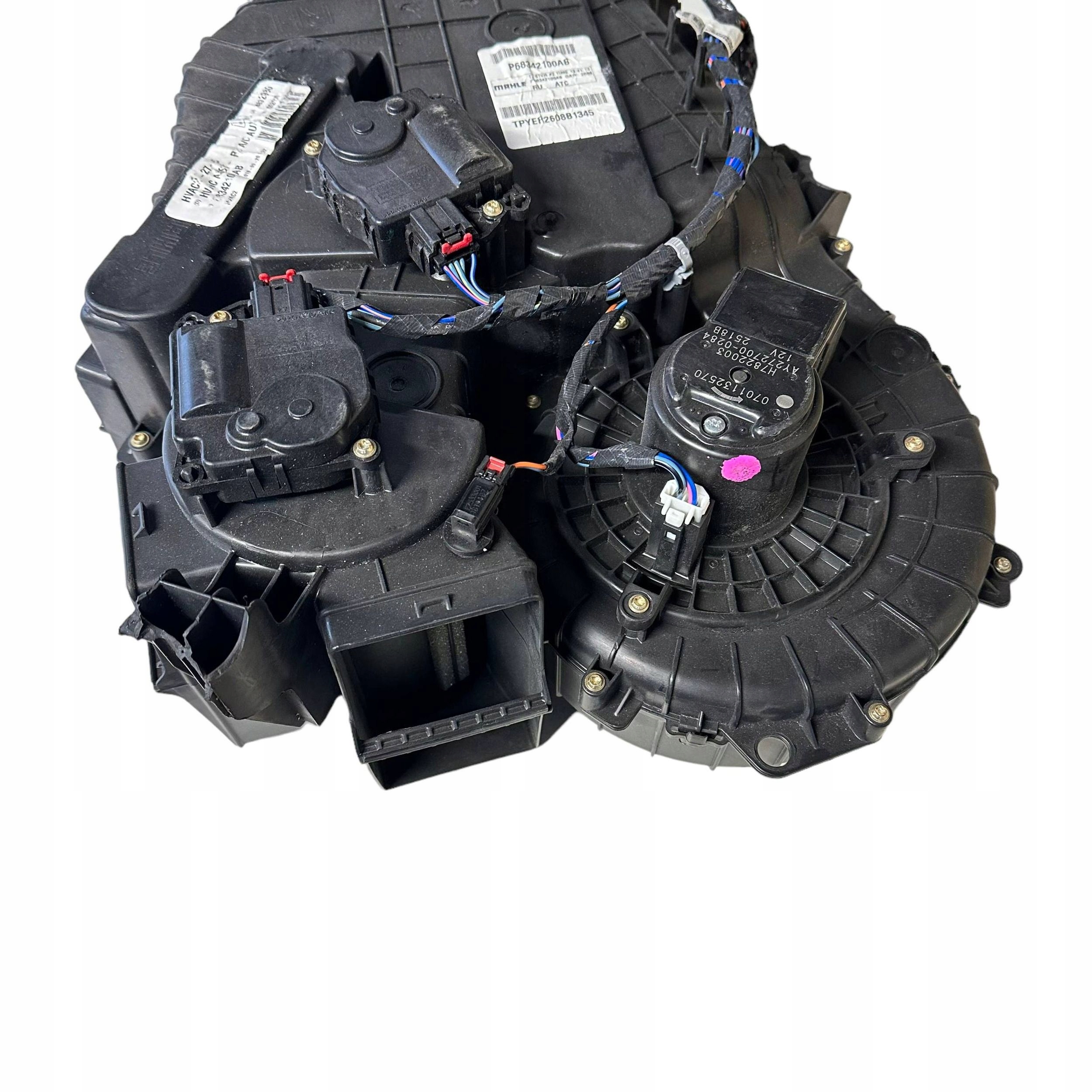 CHRYSLER PACIFICA 2018 нагреватели