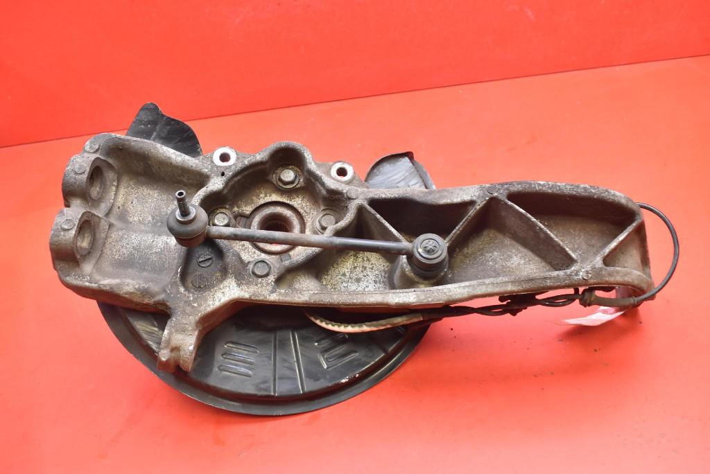 поворотный кулак 1030605-00-D tesla MODEL S P85D 12-20