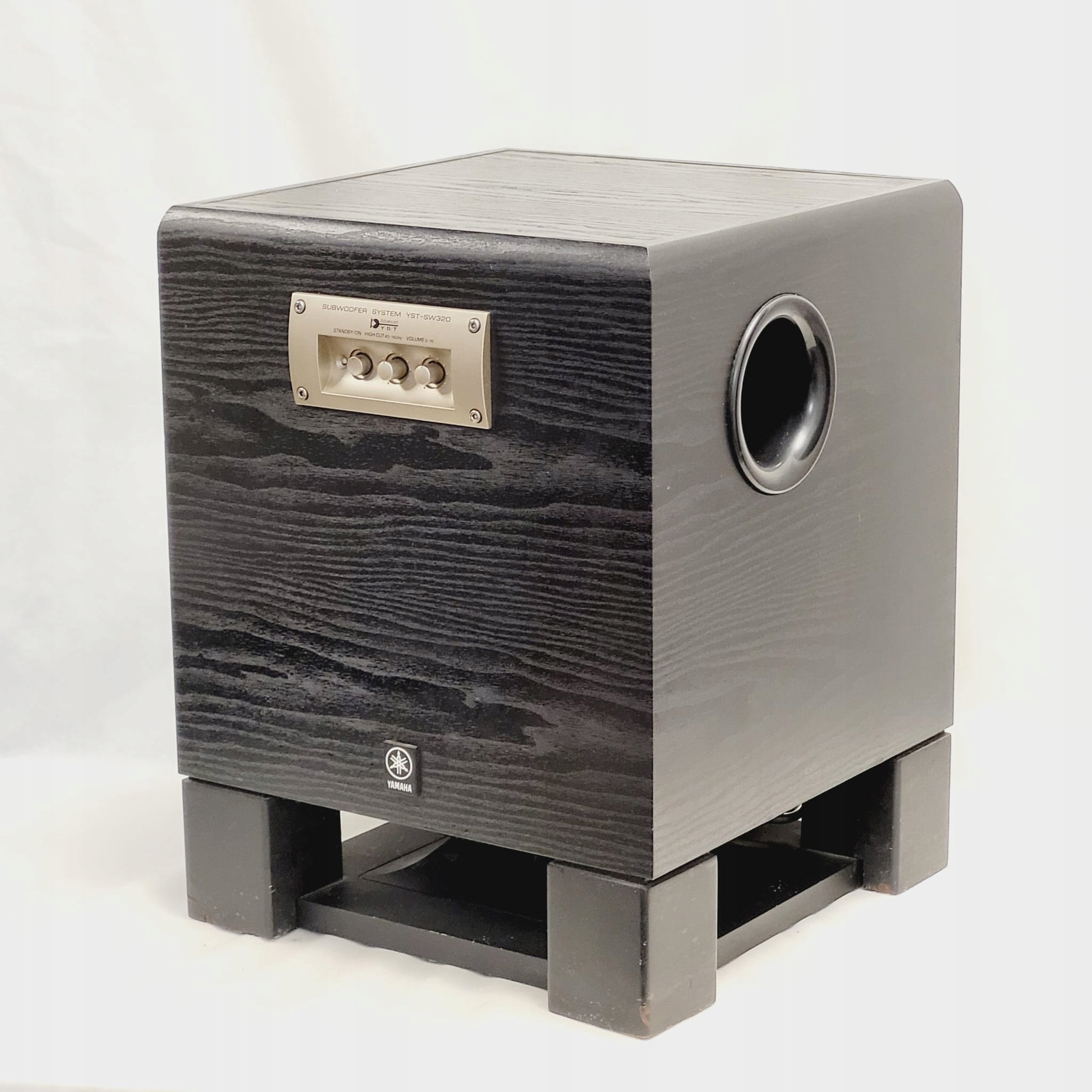 Subwoofer aktywny Yamaha YSTSW320 250 W czarny Sklep, Opinie, Cena w Allegro.pl