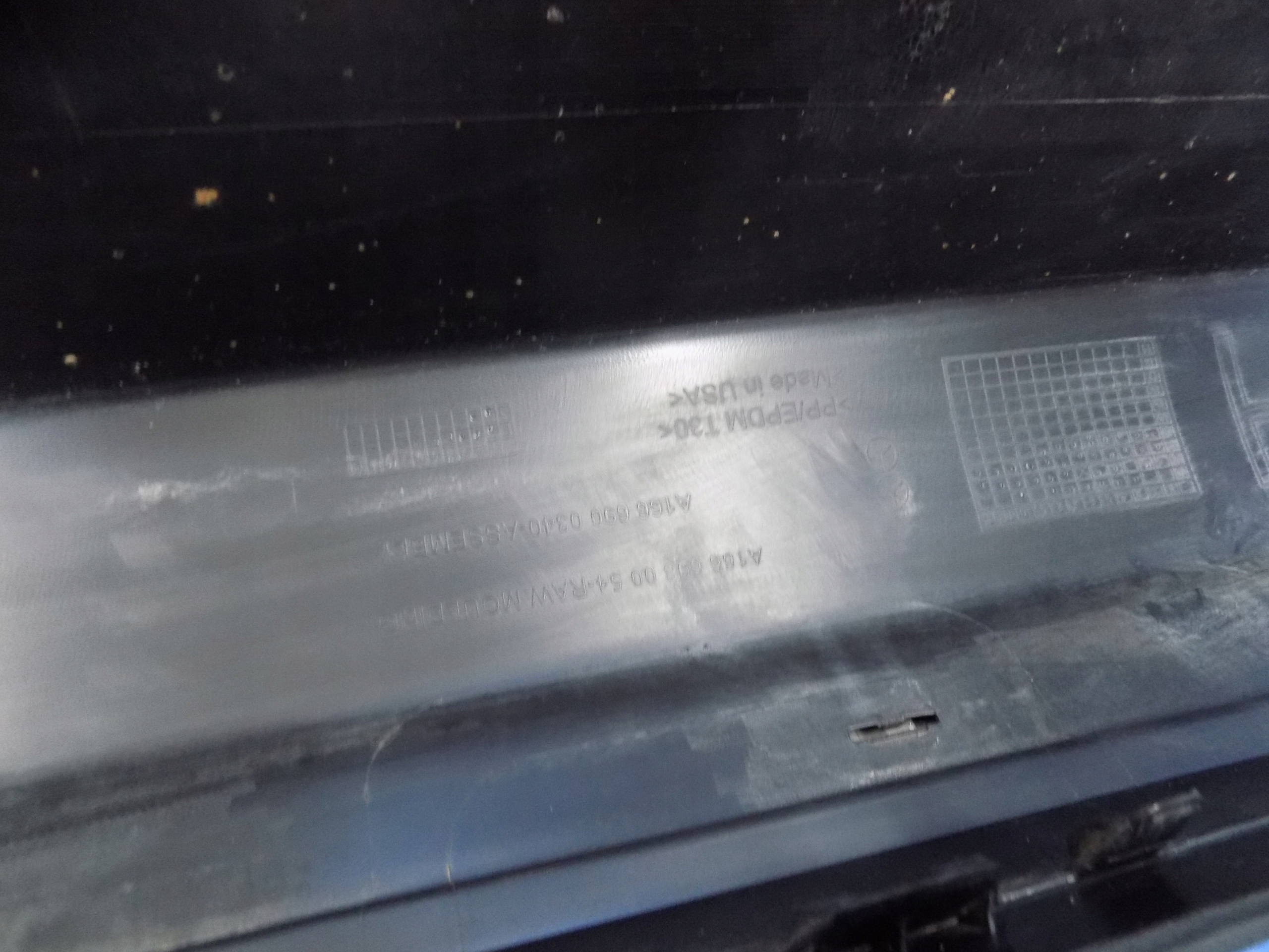 moulding threshold left CHROM MERCEDES ML W166 13R