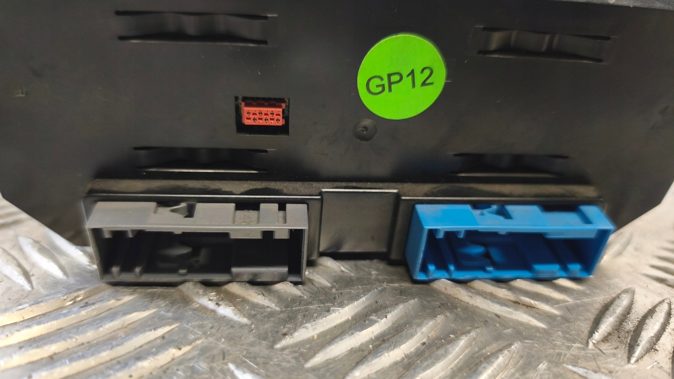 PANEL air conditioning devices OPEL ASTRA H 2005r 13122963
