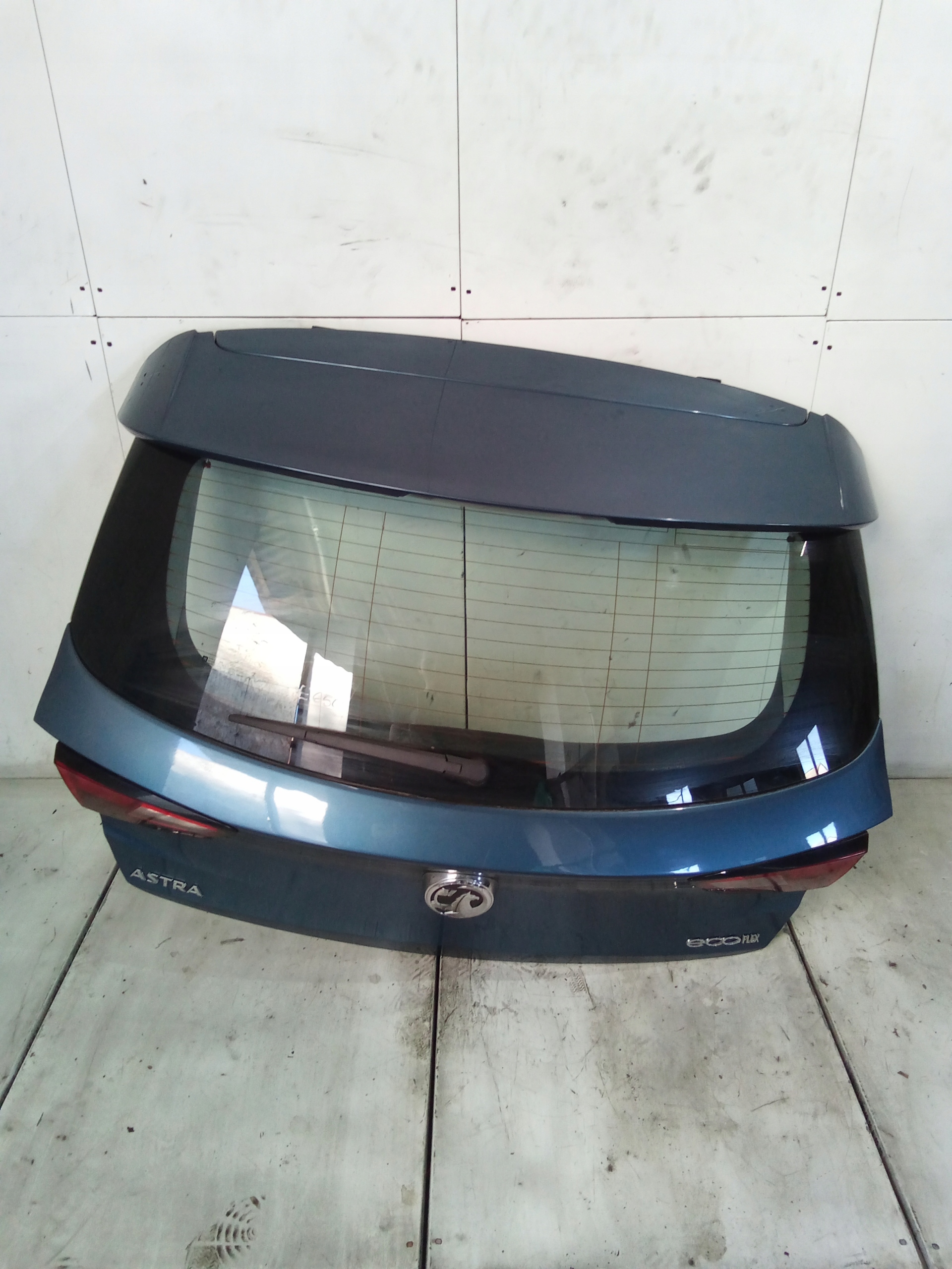 E650 KLAPA BAGAŻNIKA ASTRA K HB Z22S