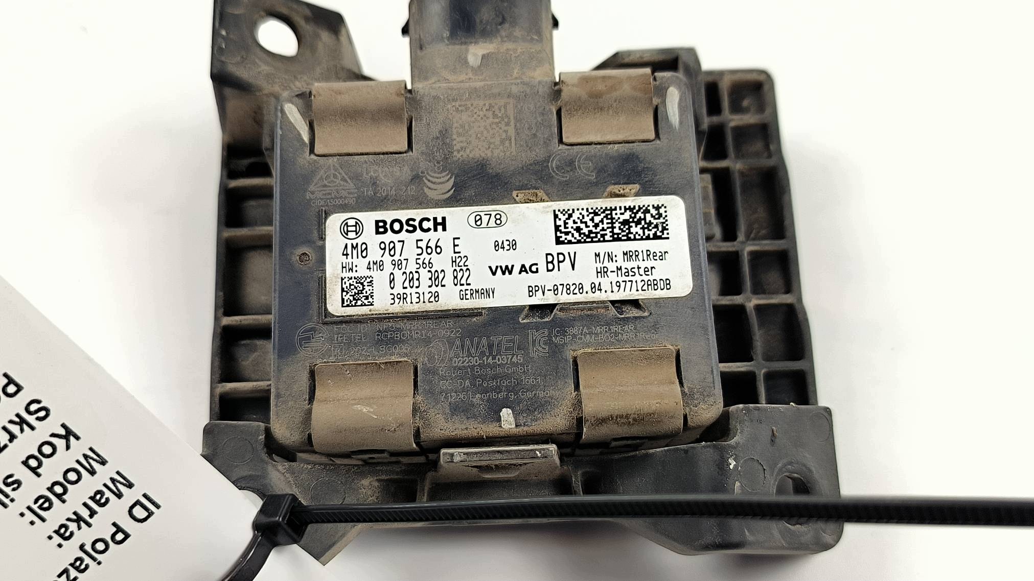 RADAR 4M0907566E AUDI A4 B9