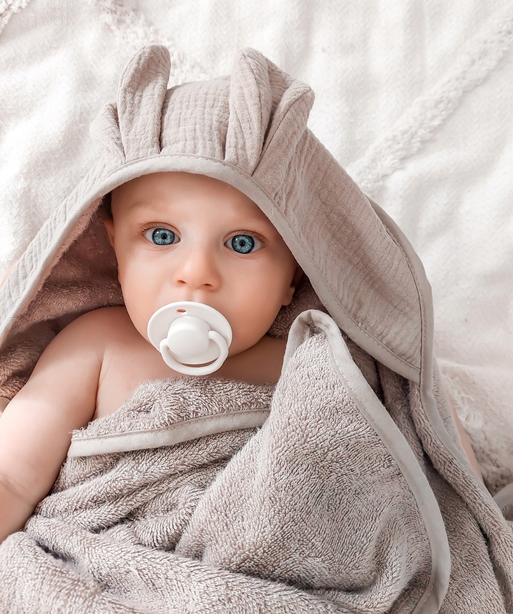 OKRYCIE KĄPIELOWE RĘCZNIK BAMBUS 100X100 RABBIT Szerokość produktu 100 cm