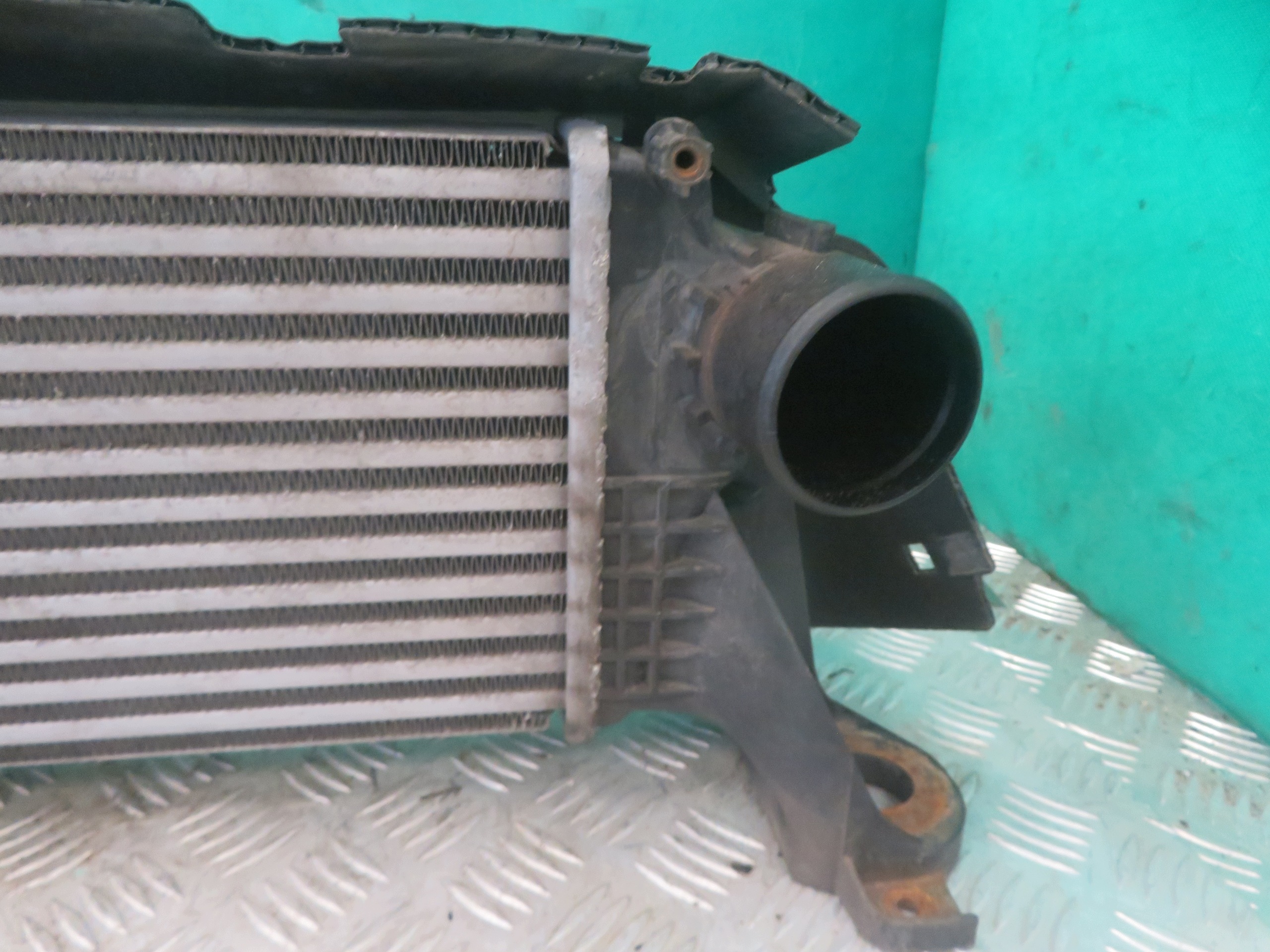 chladič intercooler IVECO DAILY 2.3 21R 5801526777