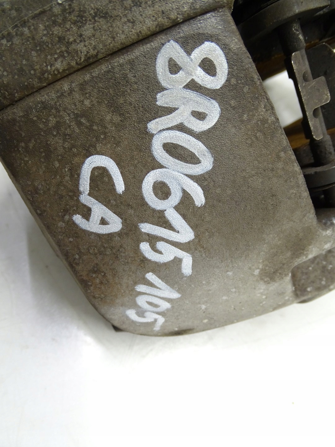 caliper brakes left AUDI A7 A6 Q5 8R0615105CA