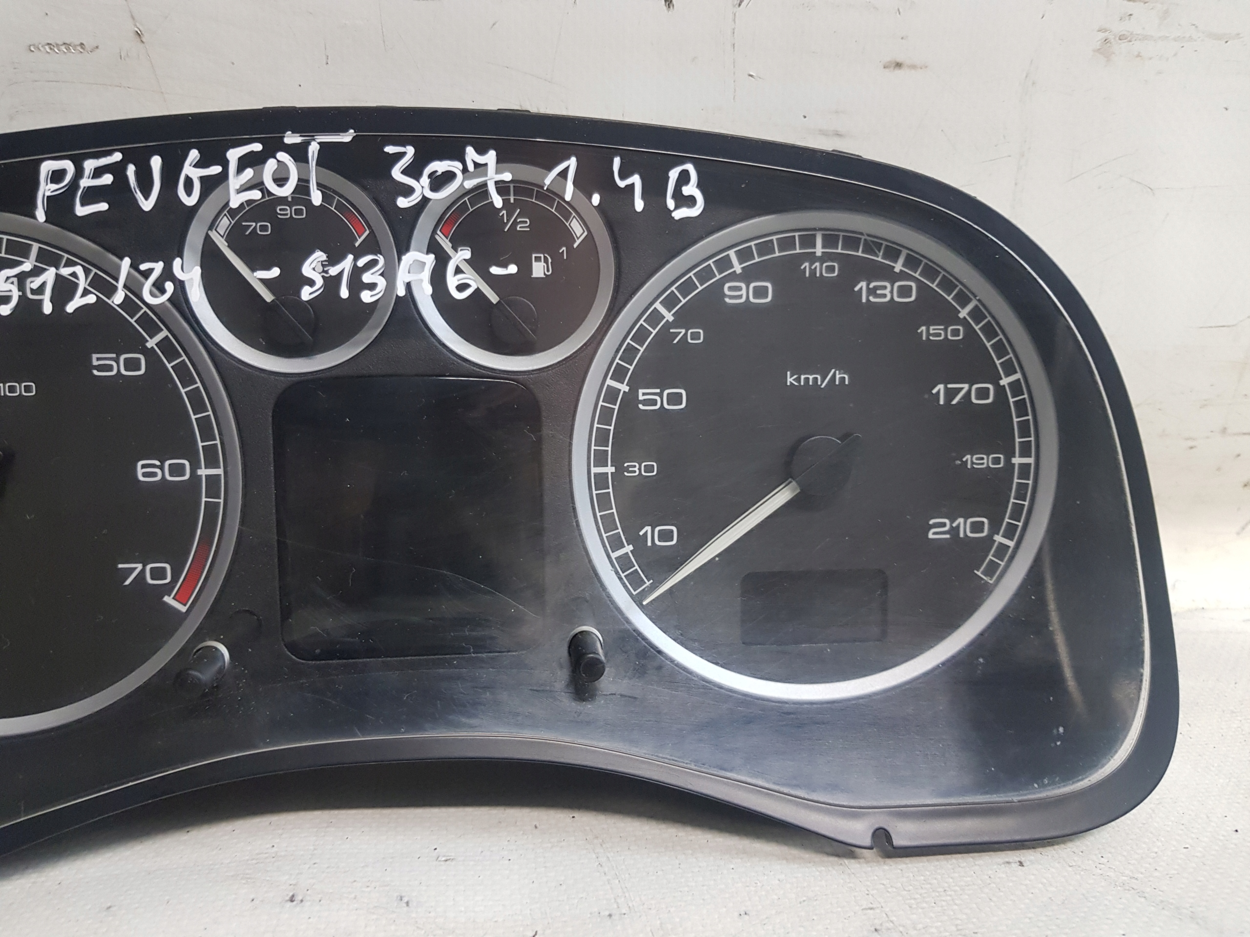 dials dials Peugeot 307 1.4B OE P9645768480E