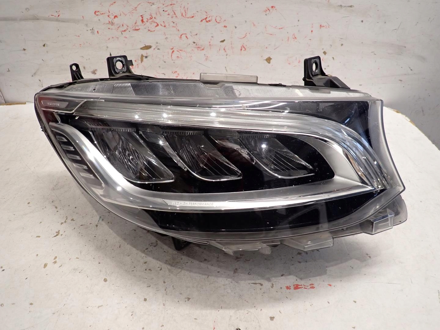 light front right MERCEDES SPRINTER W907 W910 FULL LED 2017- A9109065800