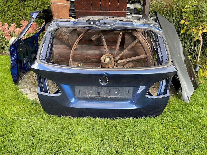 BMW 2 F45 КРИШКА ЗАДНЯ ОРИГІНАЛ