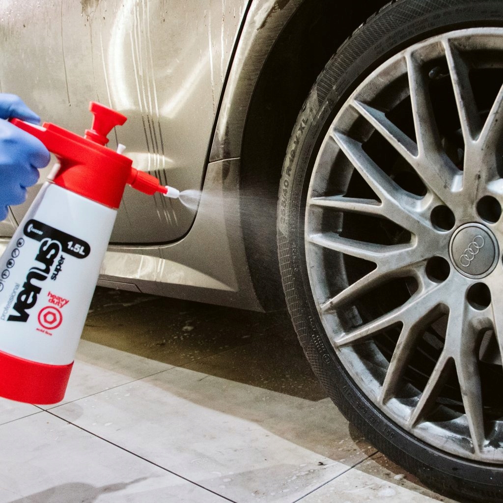 ELITE DETAILER _ WHEEL CLEANER 5L _ ŚRODEK DO CZYSZCZENIA FELG _ ED099 Producent ProElite