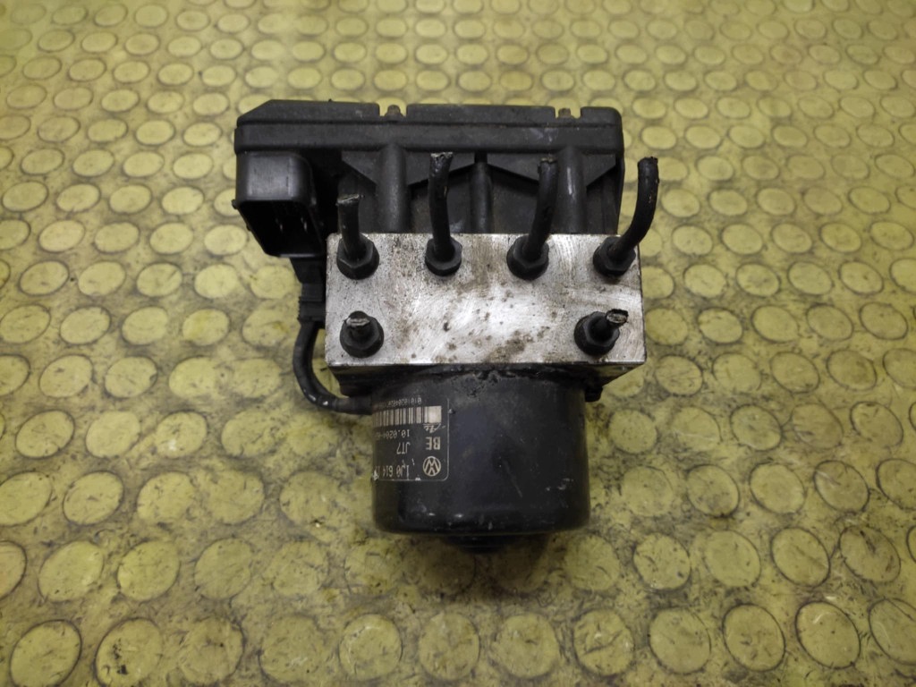 SEAT TOLEDO II pompe ABS 1J0614117D