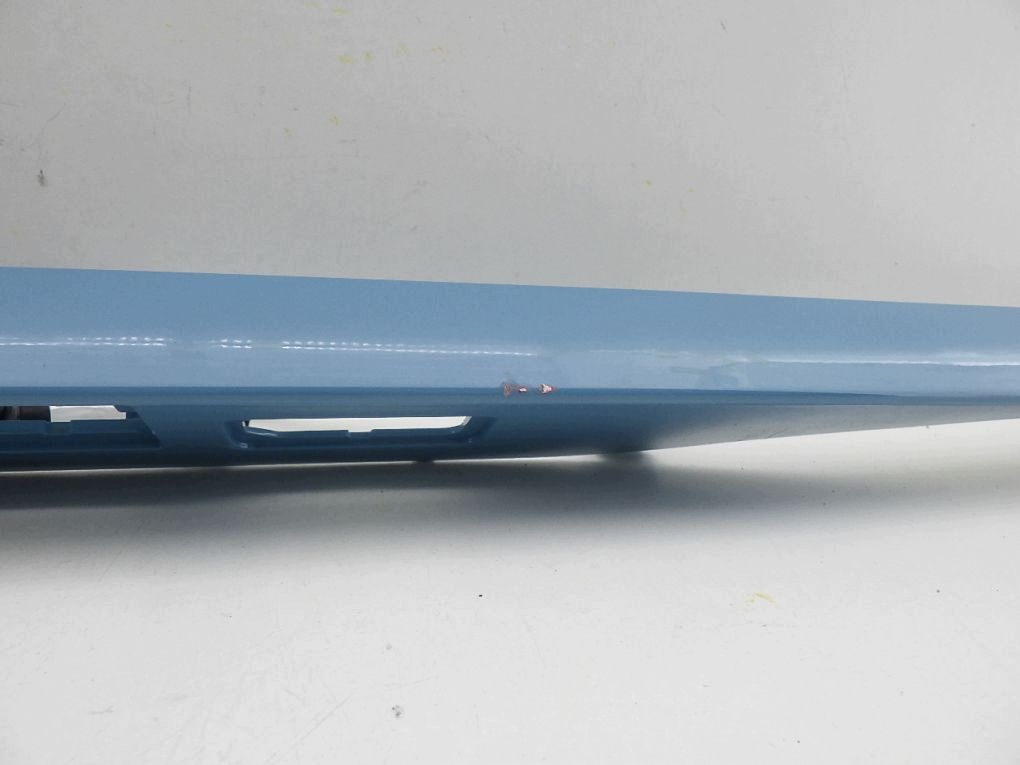 MG HS II 24- cap bonnet rear