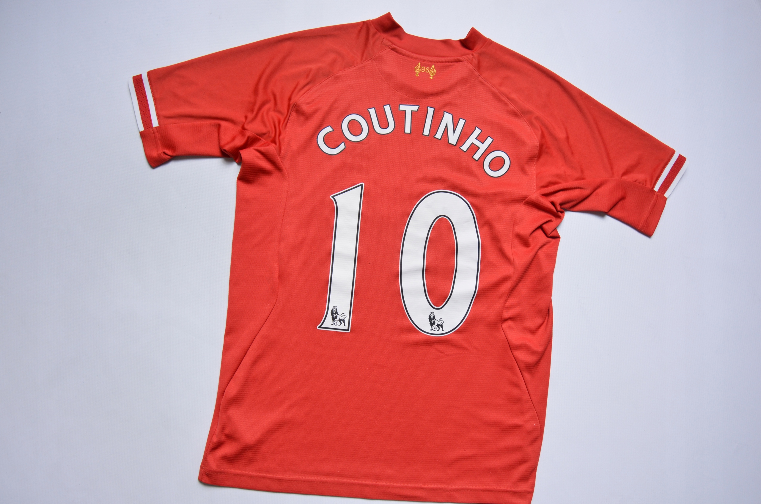 WARRIOR LIVERPOOL KOSZULKA COUTINHO nr 10 roz M Kolor czerwony