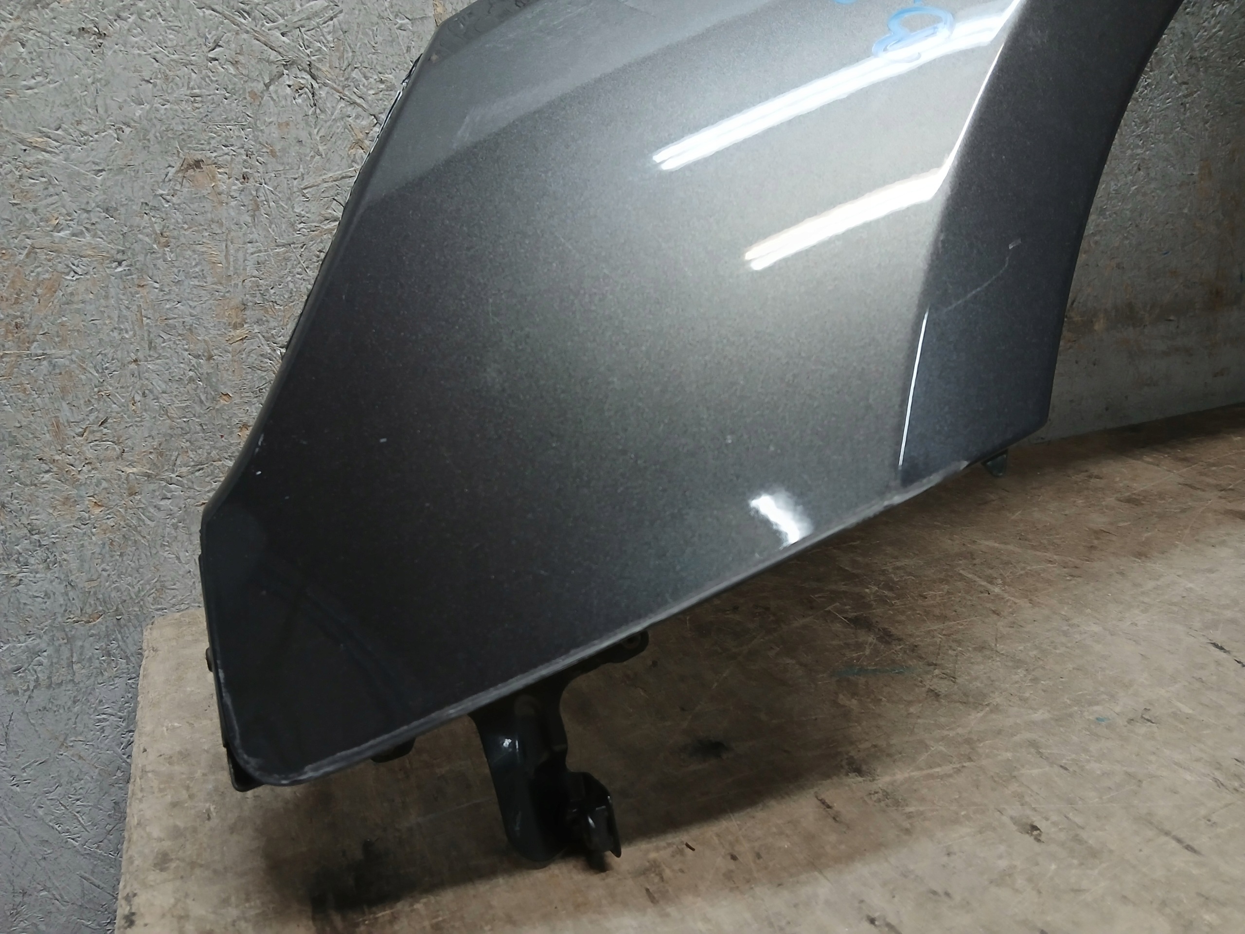 fender front left AUDI A4 B9 8W LIFT 19