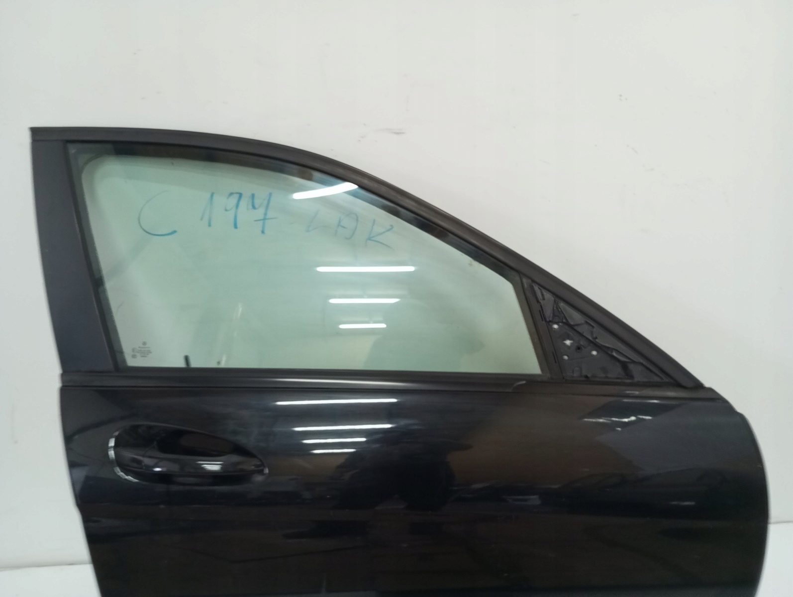 door Mercedes C-Klasa sedan 204 right front
