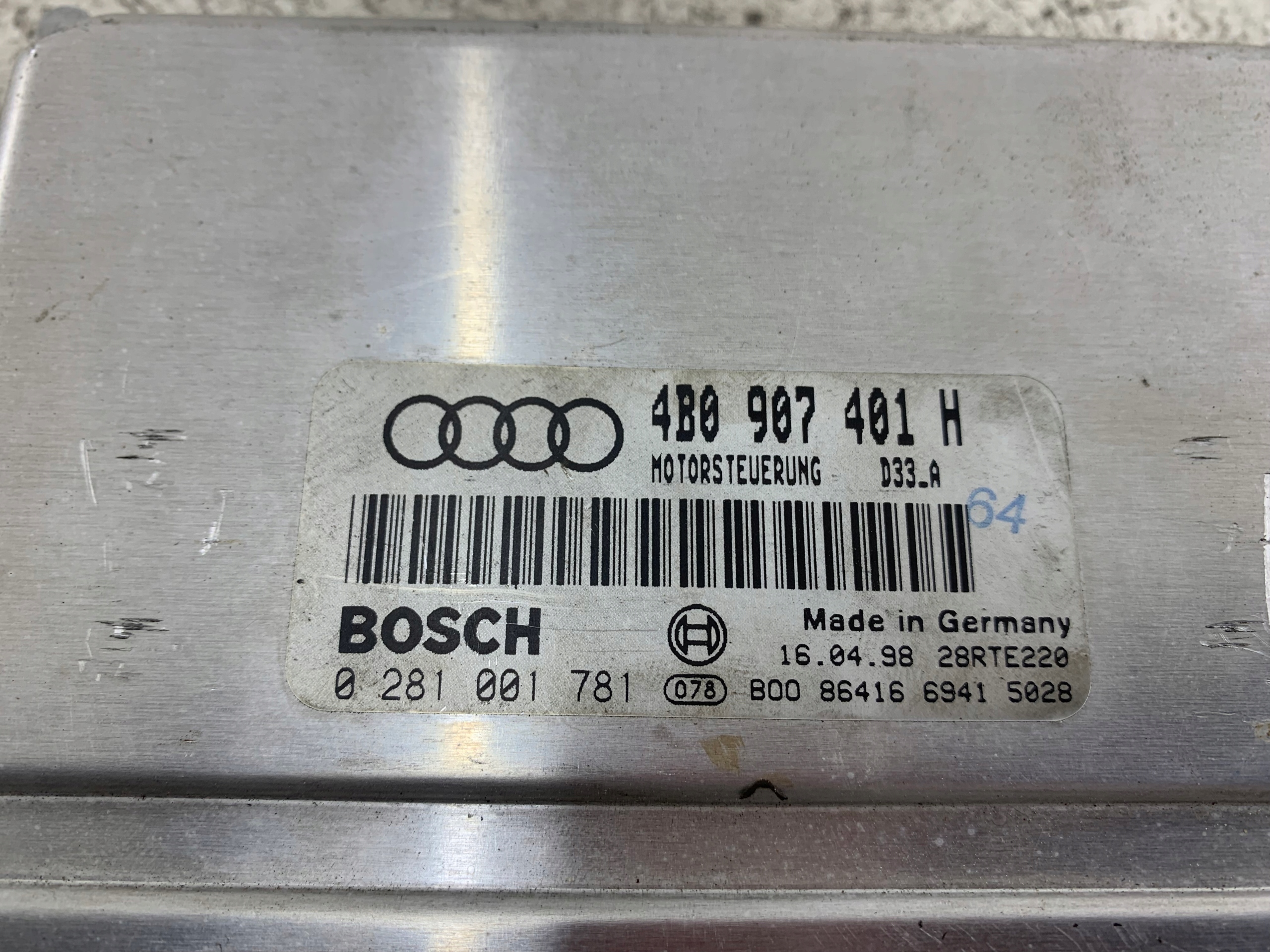 AUDI A6 C5 2.5 TDI control unit of the engine 4B0907401H