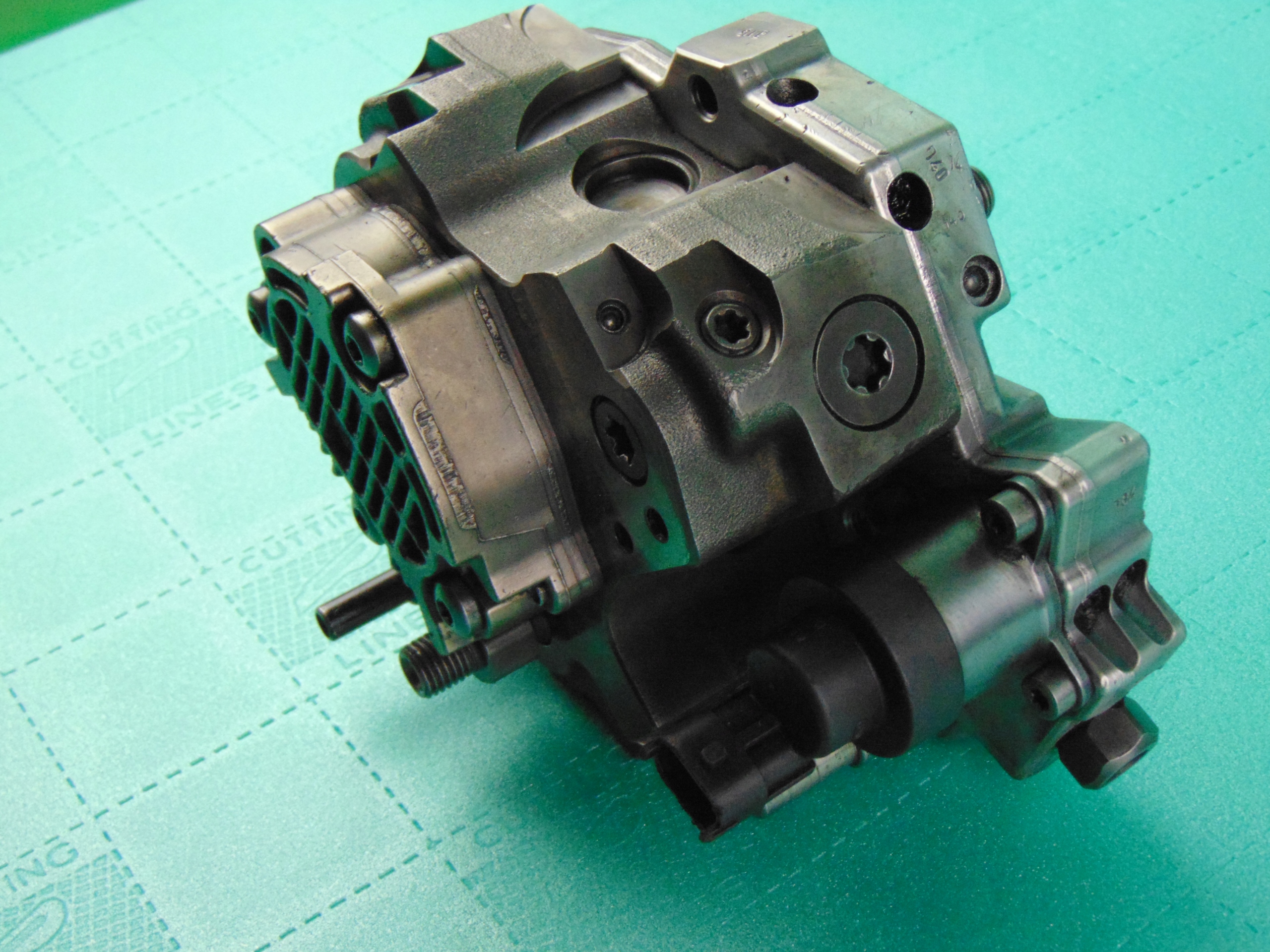 injection pump 1,6TDCI 1,6HDI 0445010089