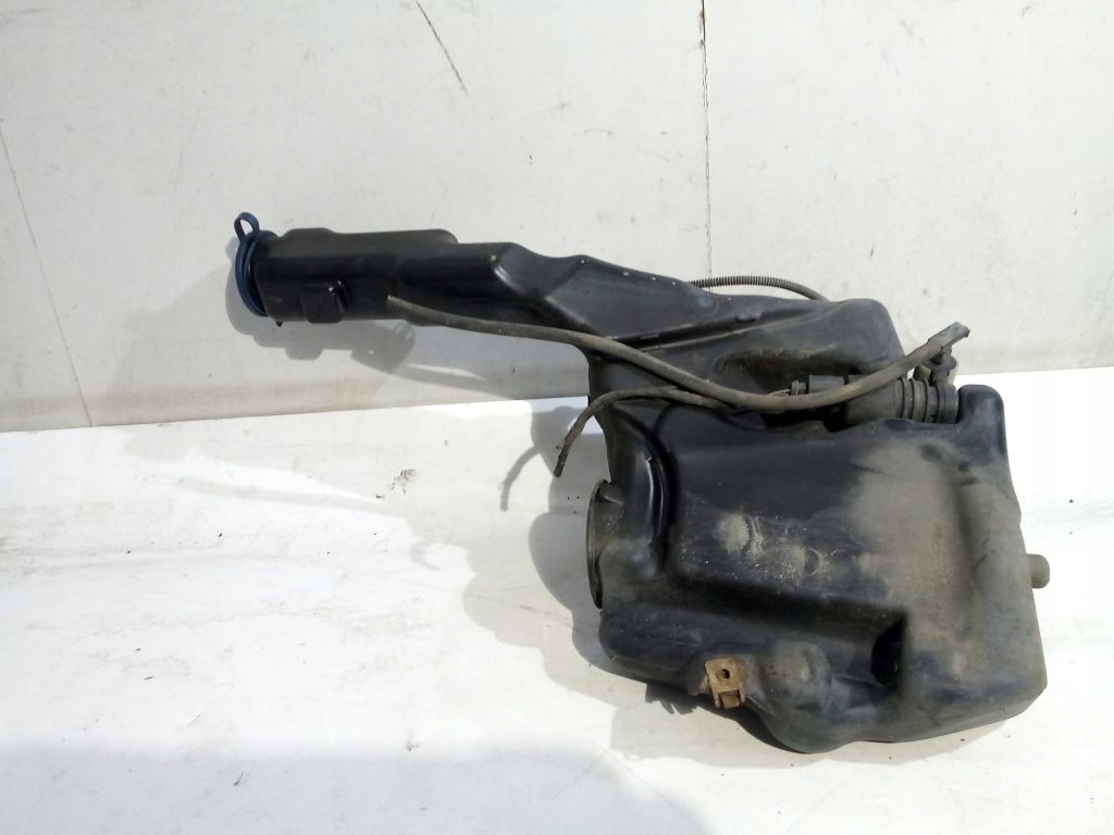 Mercedes C klasa W204 tank washers A2048600360