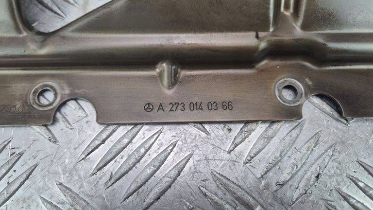 díl MOTORU Mercedes E500 W212 A2730140366 M273.970