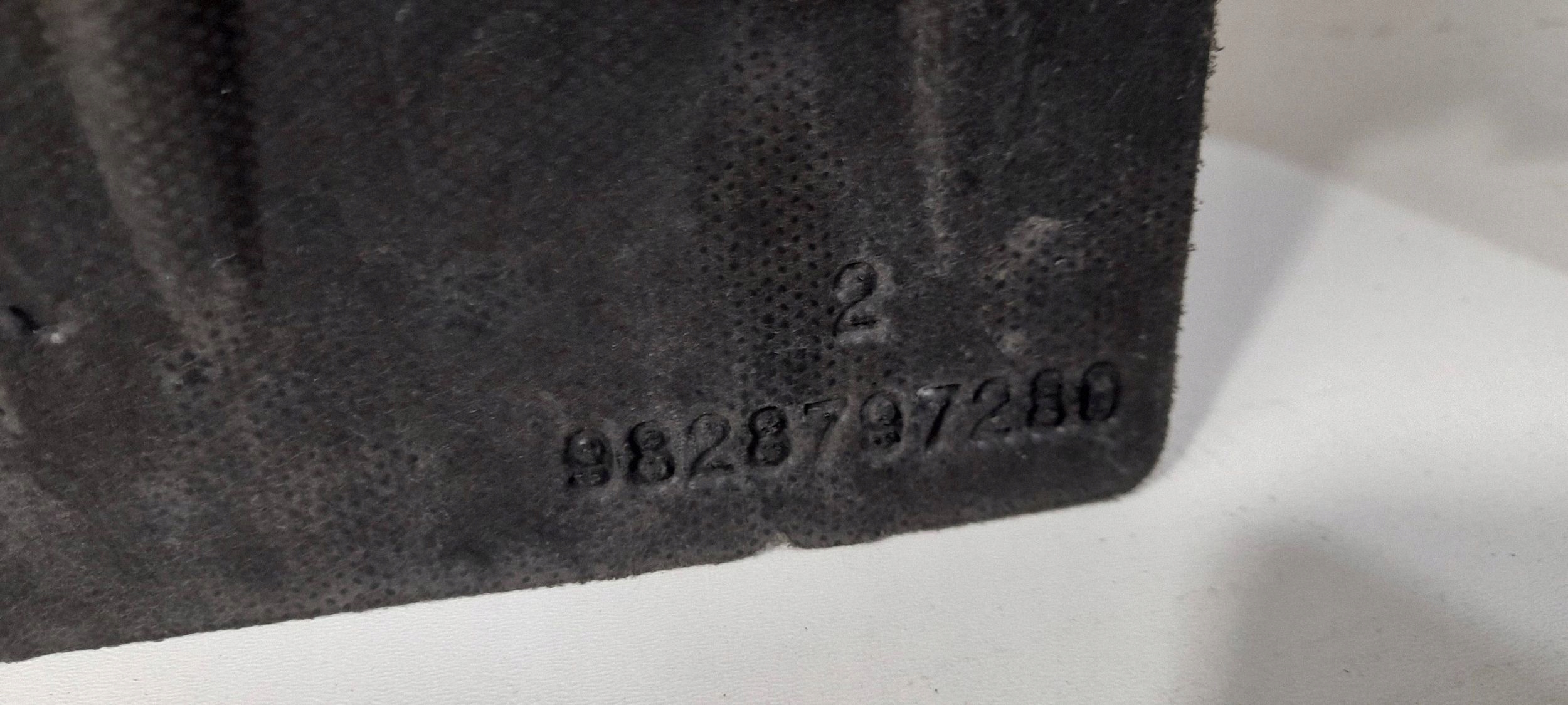 Peugeot 3008 II cover below engine 98287977280 (PL485)