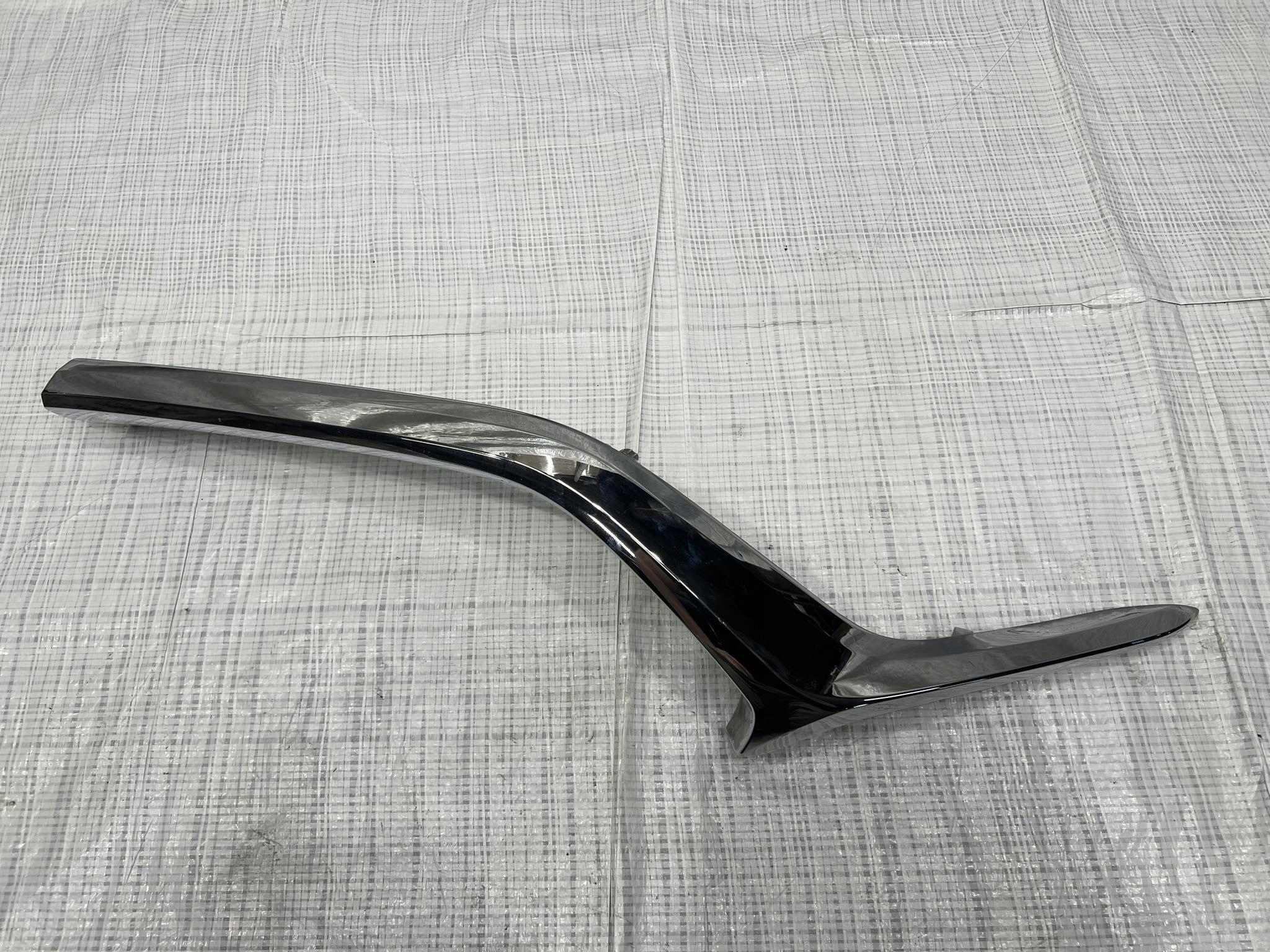 MAZDA CX-5 II НАКЛАДКА ХРОМ РЕШІТКА РАДІАТОРА ЛІВА Kb8a507j1