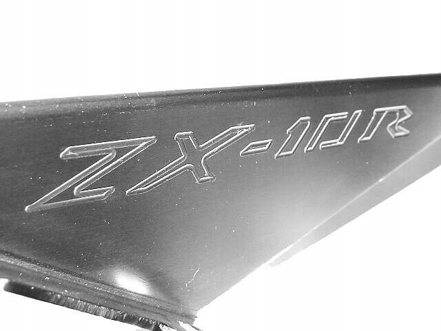 MOTOLP-001 - ЗАЩИТНЫЙ КОЖУХ ЦЕПИ KAWASAKI ZX10 R ZX-10R ZX10R