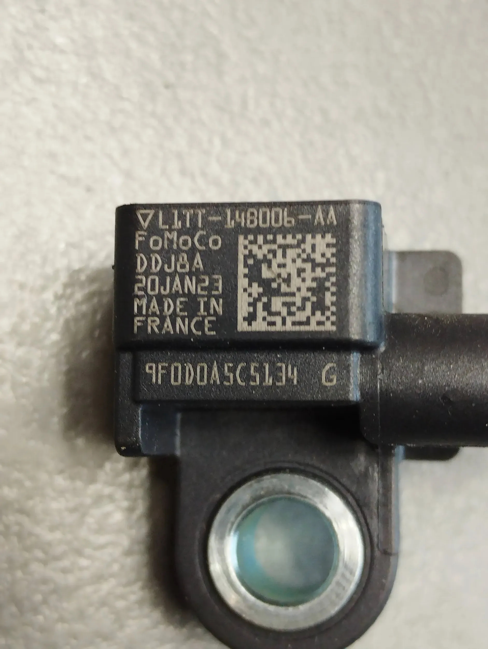 VW Amarok II Crashsensor Drucksensor L1TT148006AA