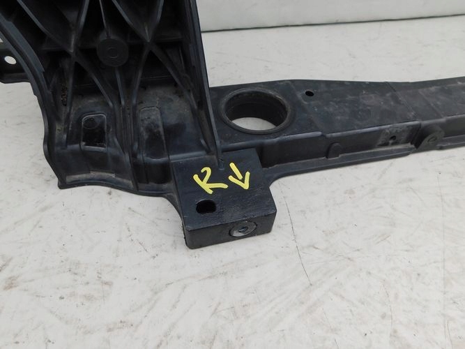 KIA SOERNTO IV 20- pas przedni przód Typ samochodu Samochody osobowe