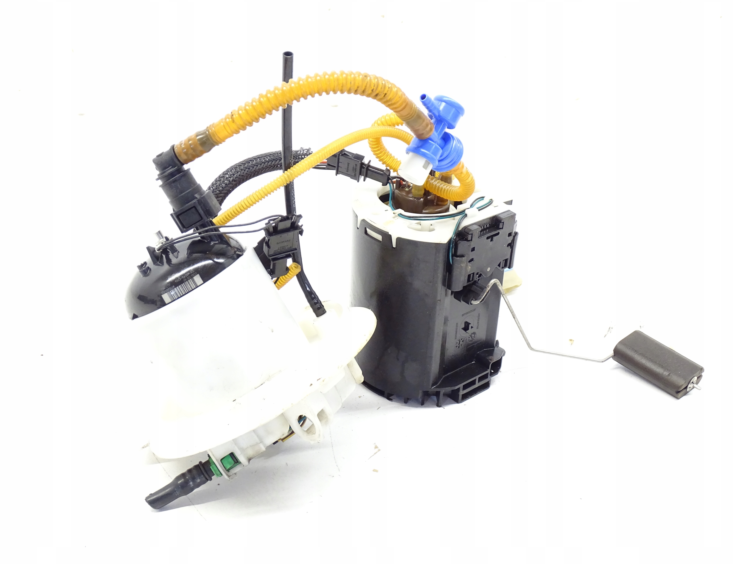 pump feed pump JAGUAR XF and X250 9X23-9A309-AD