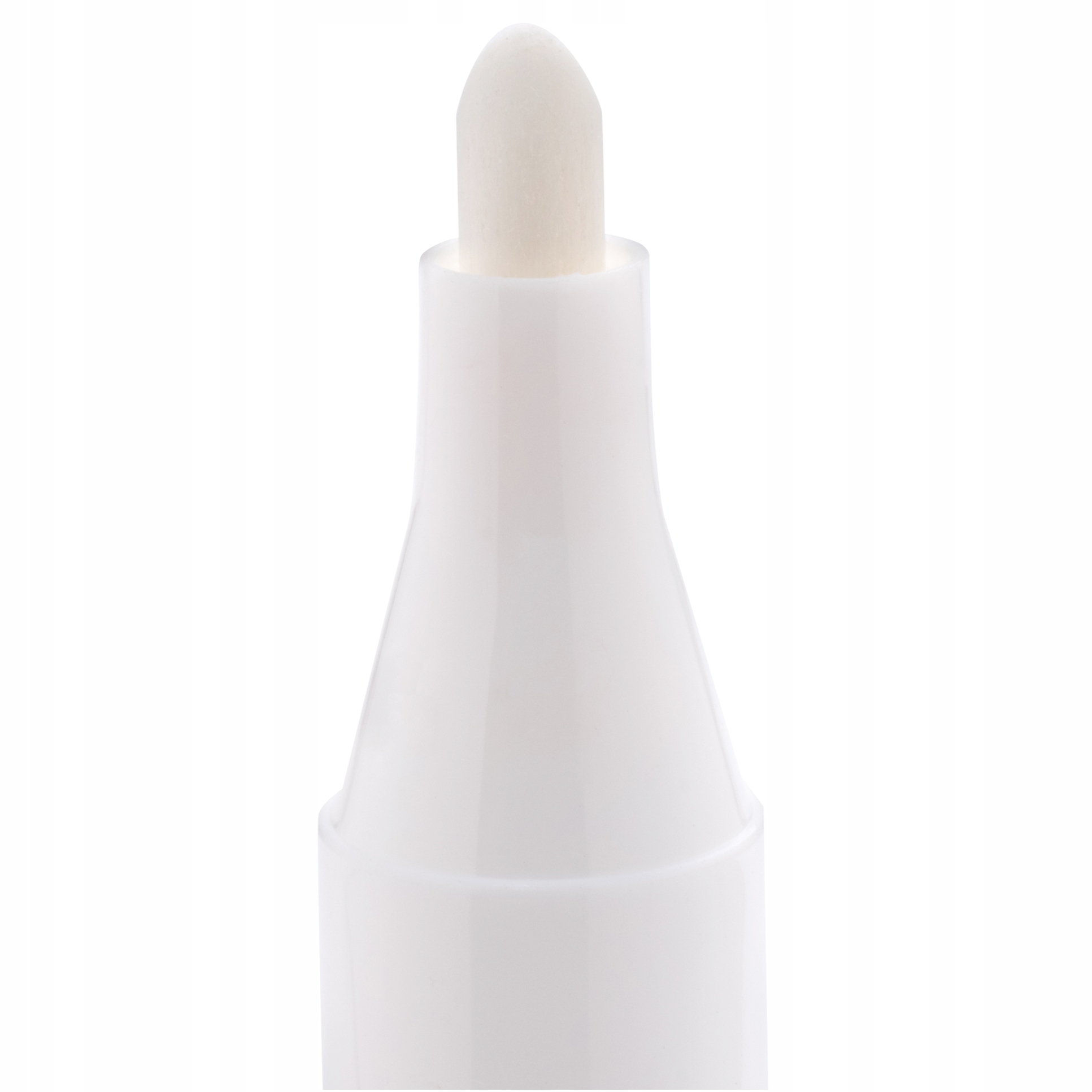 KOREKTOR LAKIERU DO PAZNOKCI + 3 KOŃCÓWKI ZMYWACZ Zakres pojemności 0-100 ml