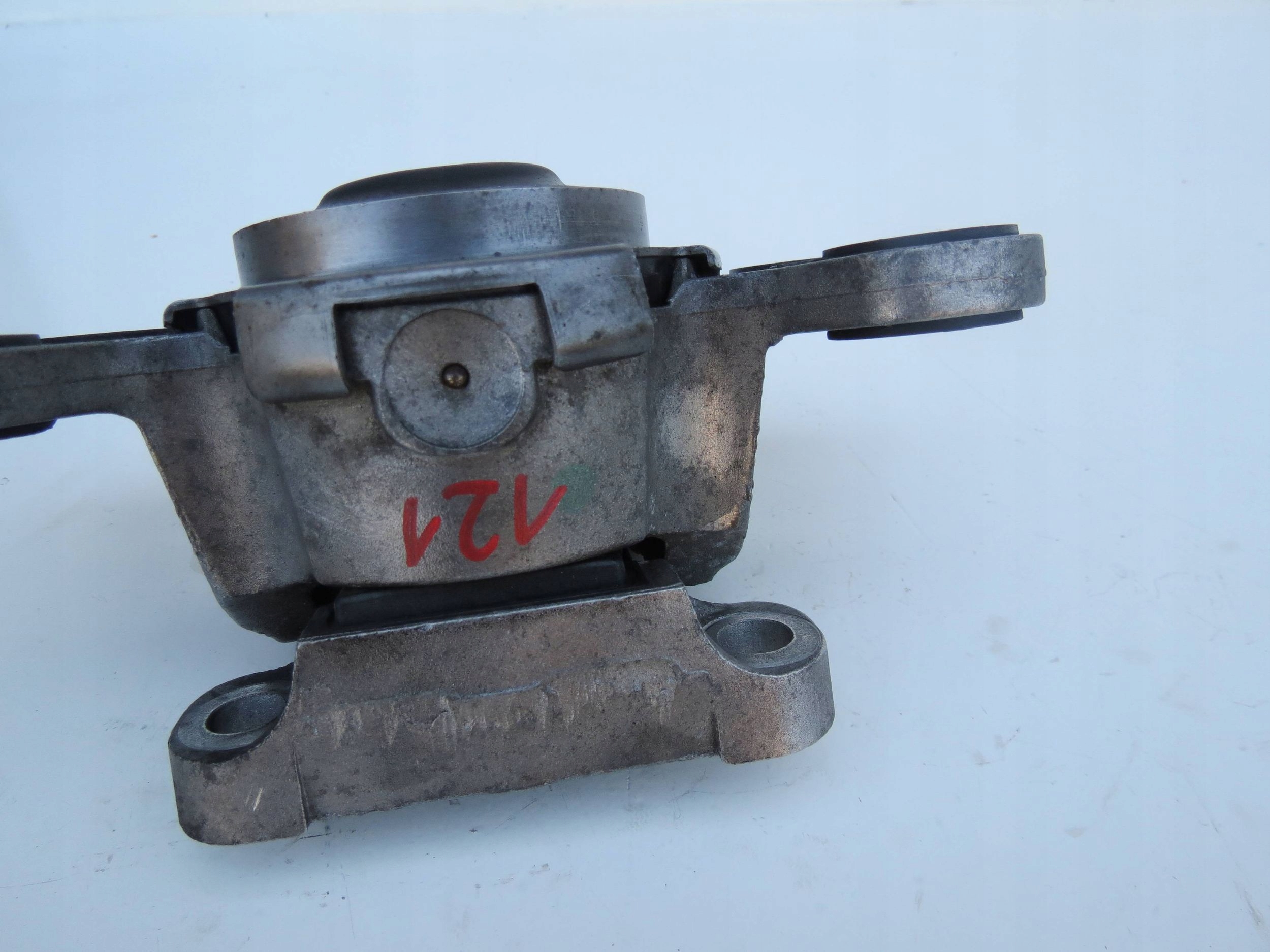 engine mount VOLVO V60 3131687602