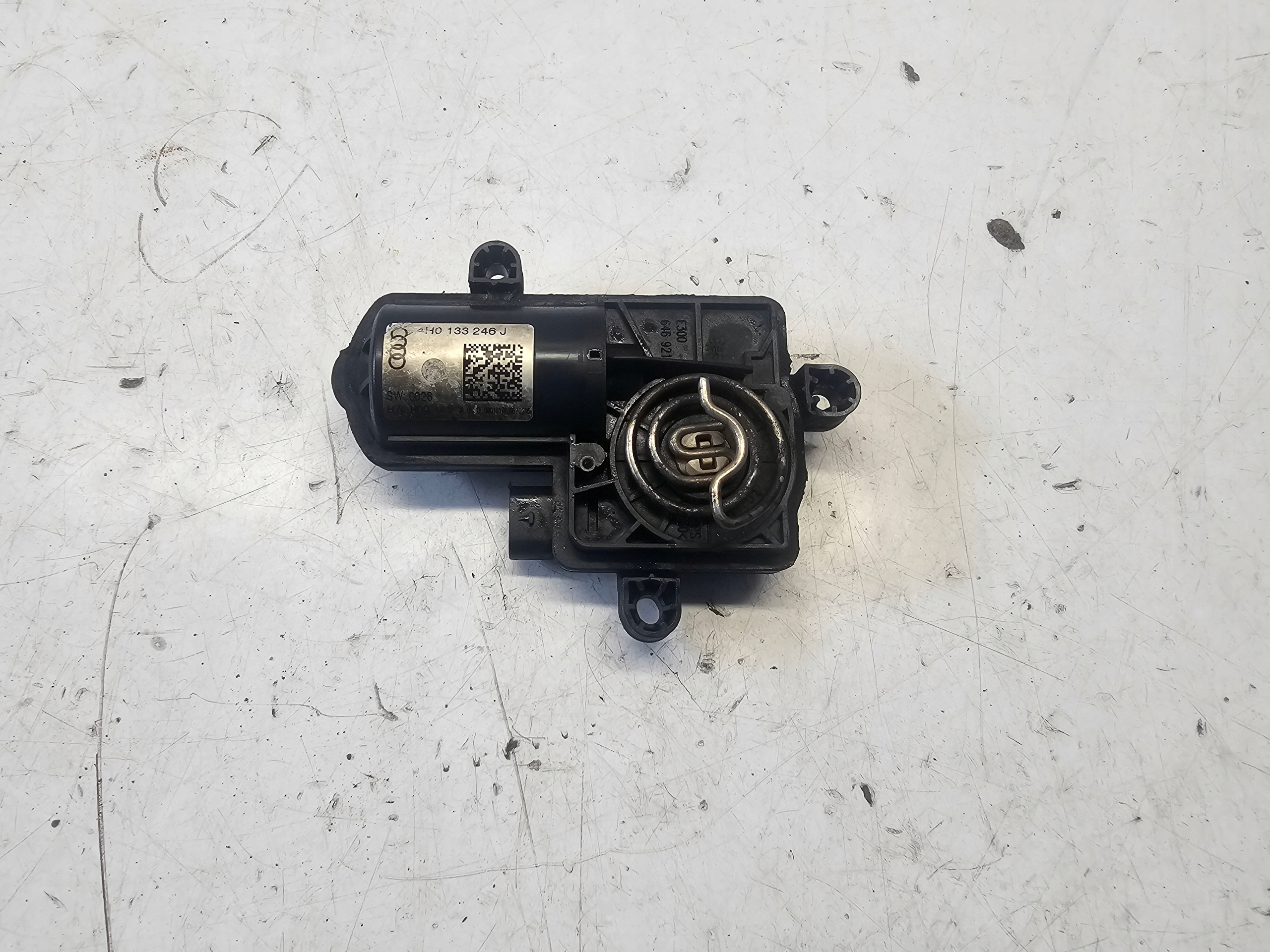 VW AUDI SEAT SILNICZEK MODUL KLAP WYDECHU 4H0133246J